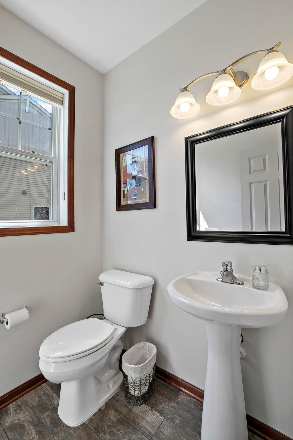 13814 Atwood Avenue 1504 Property Photo 23