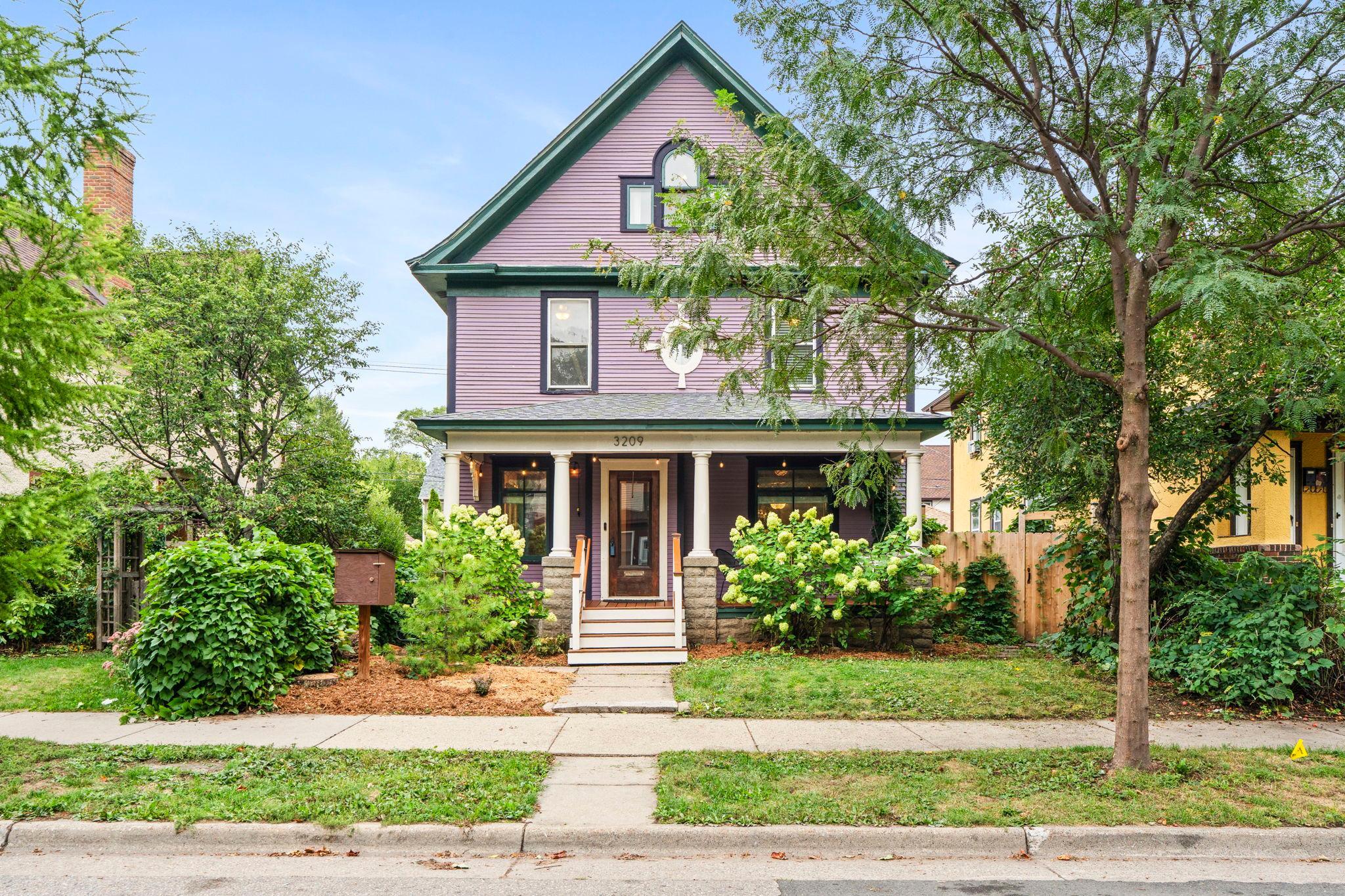 3209 Columbus Avenue Property Photo 2