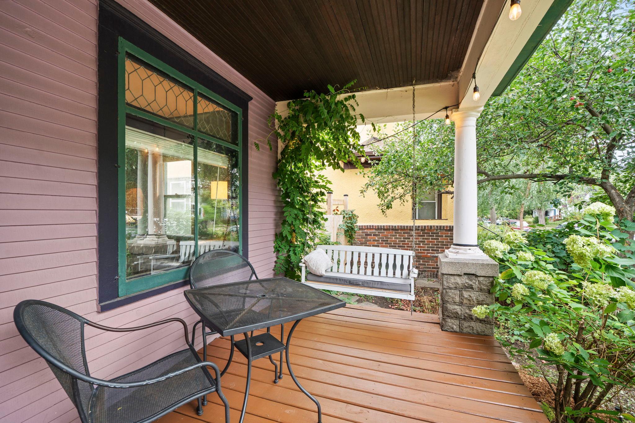 3209 Columbus Avenue Property Photo 4