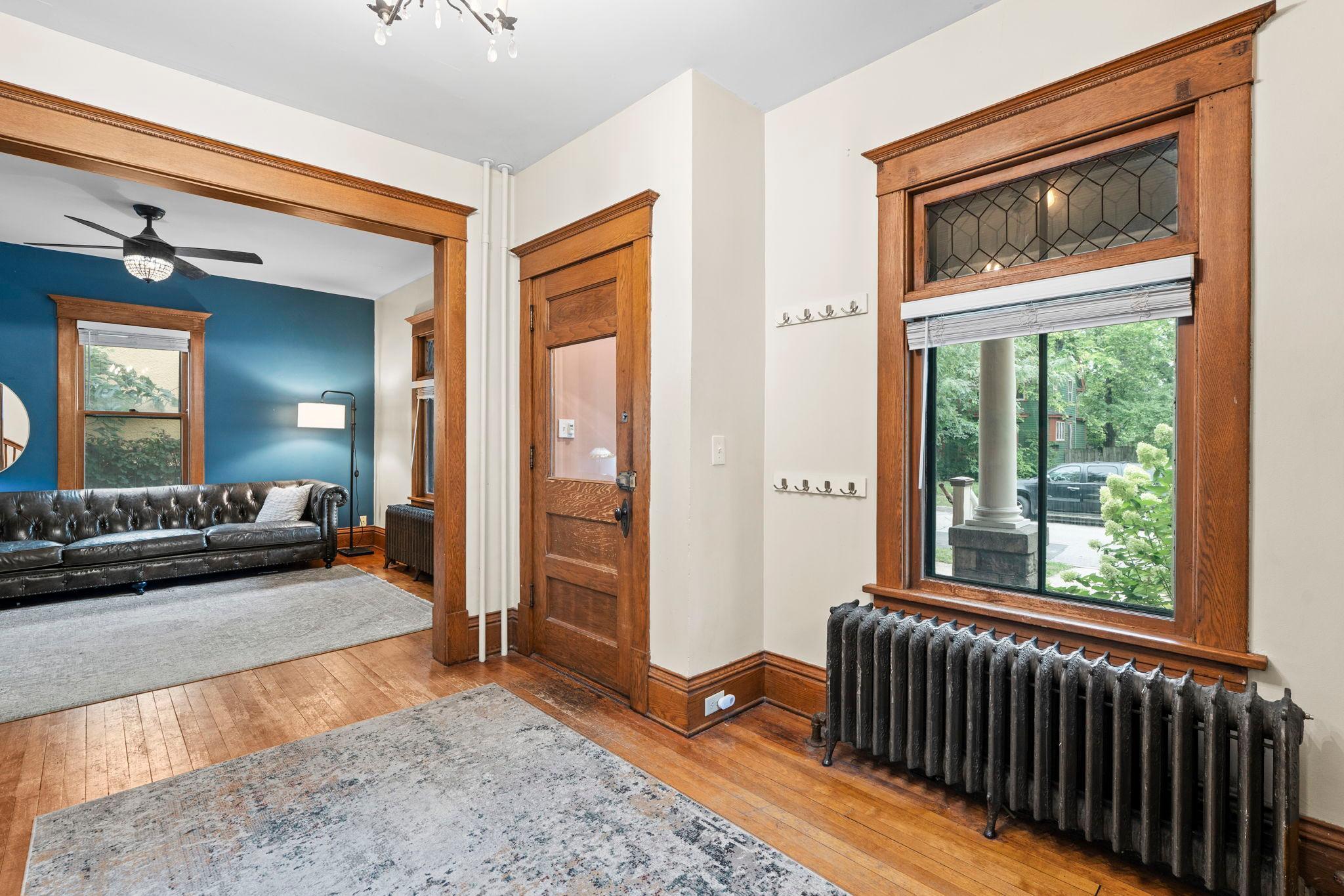 3209 Columbus Avenue Property Photo 6
