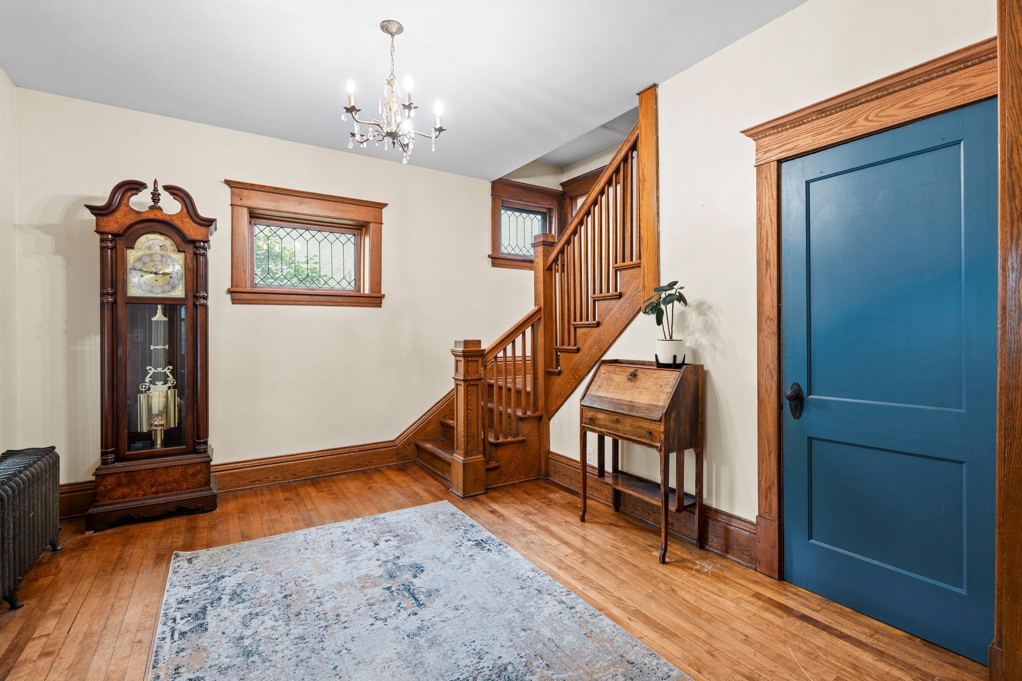 3209 Columbus Avenue Property Photo 7
