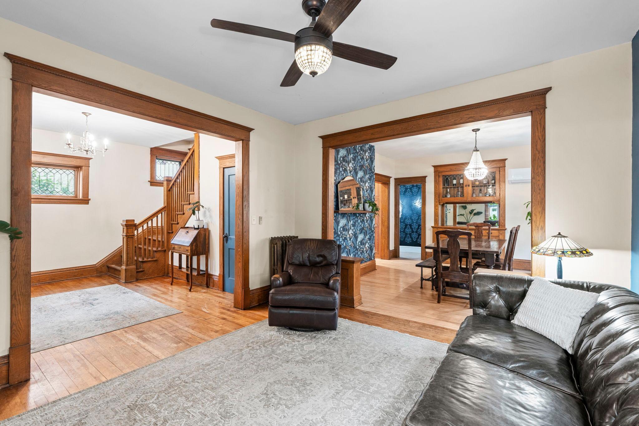 3209 Columbus Avenue Property Photo 9
