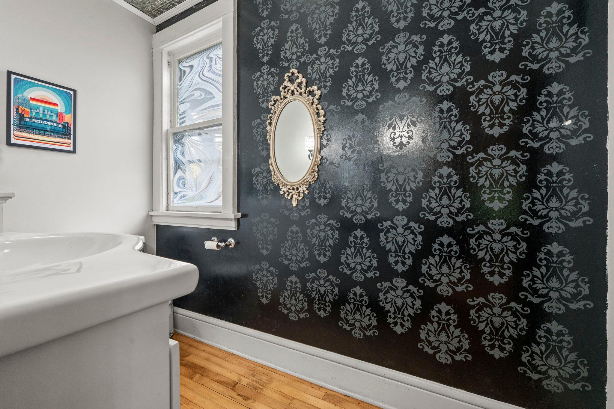 3209 Columbus Avenue Property Photo 24