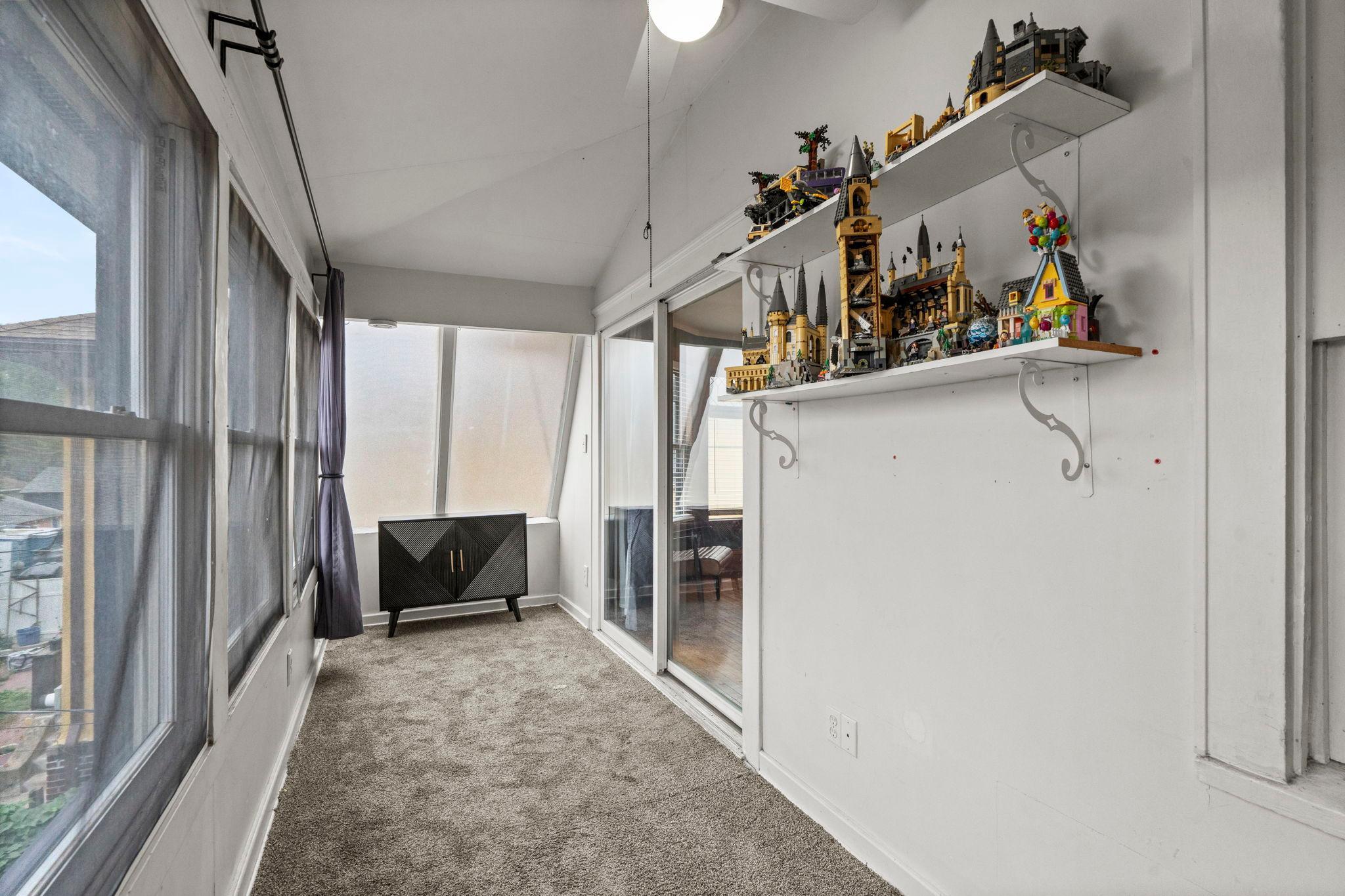 3209 Columbus Avenue Property Photo 29