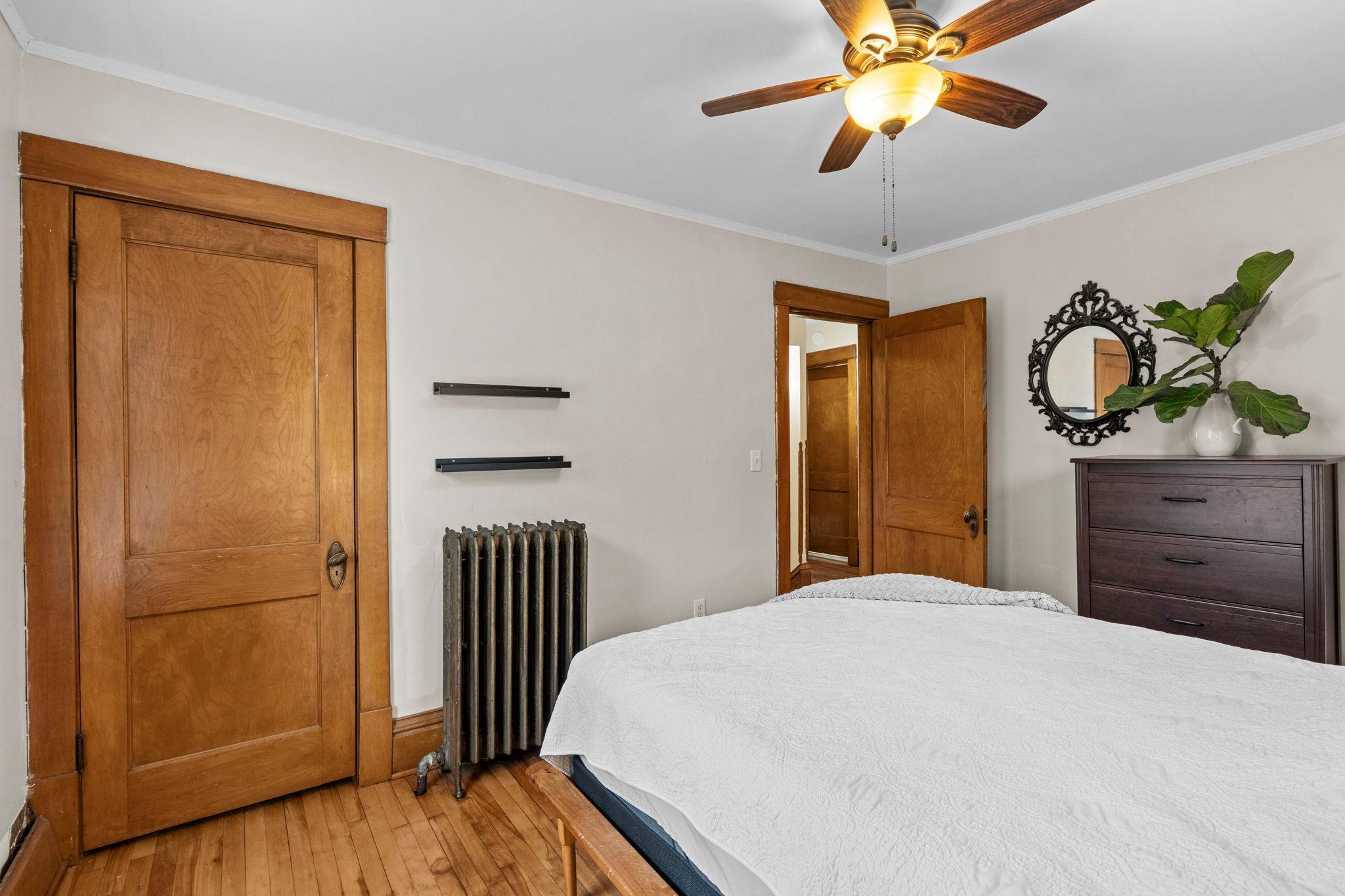 3209 Columbus Avenue Property Photo 31