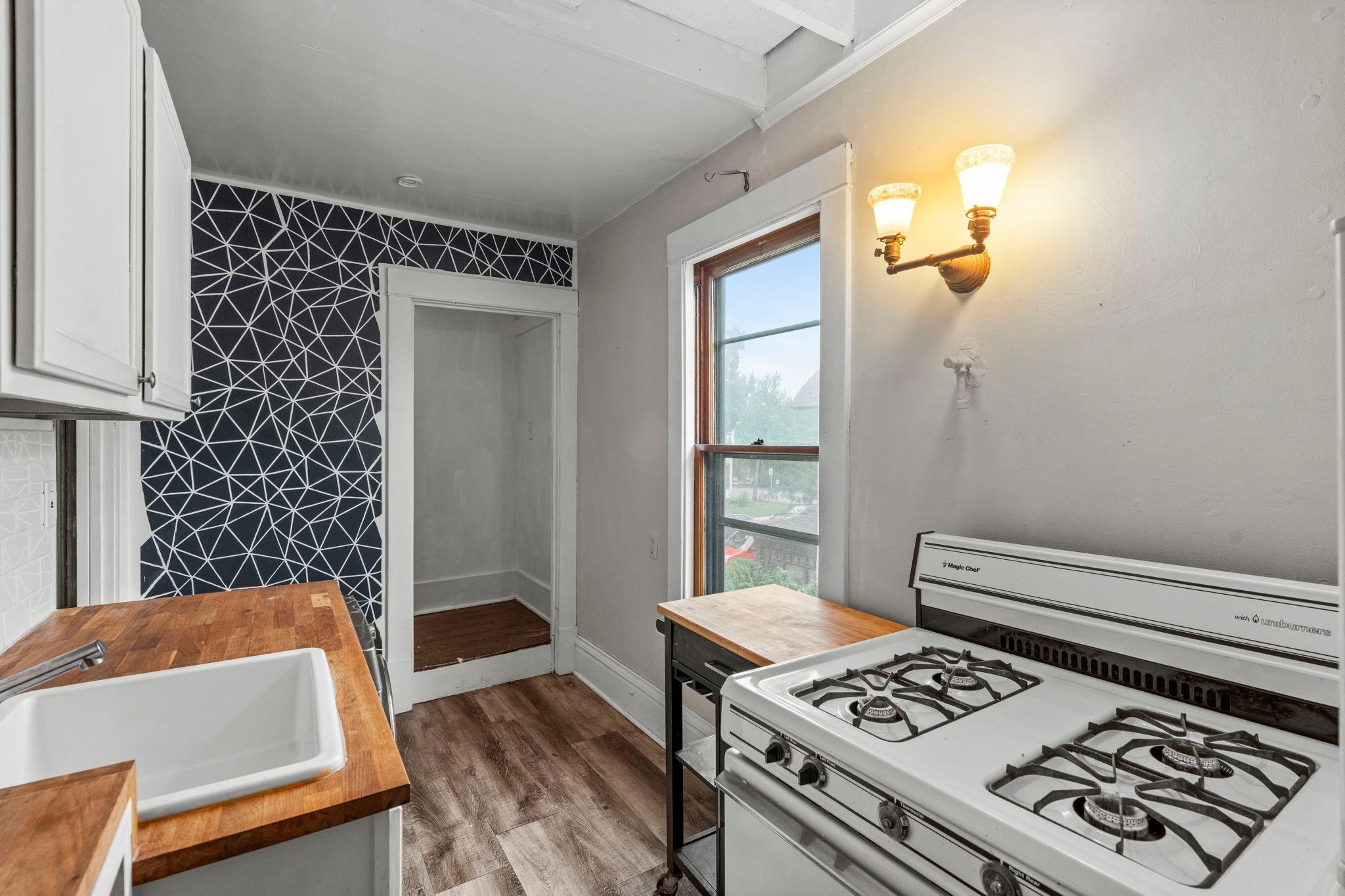 3209 Columbus Avenue Property Photo 35