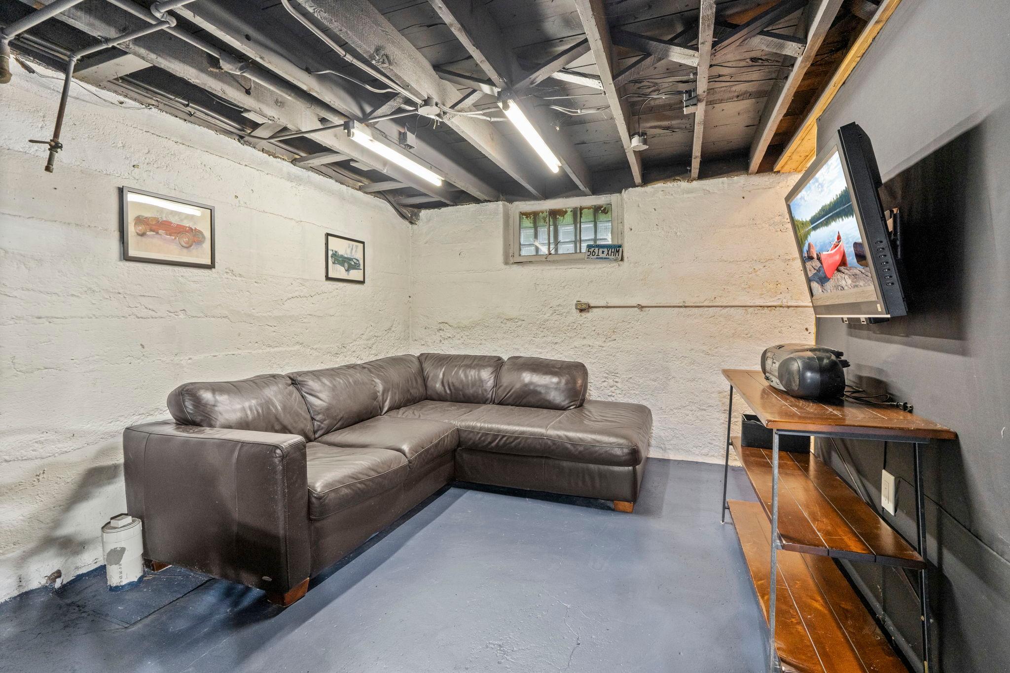 3209 Columbus Avenue Property Photo 45