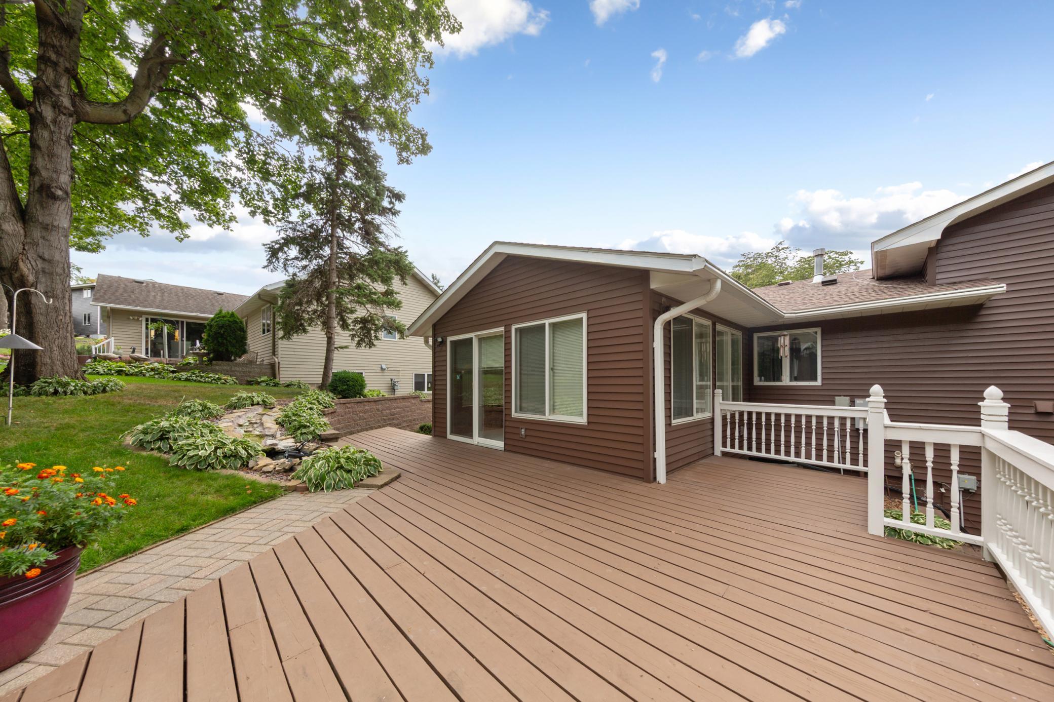 2533 Woodland Drive Property Photo 6