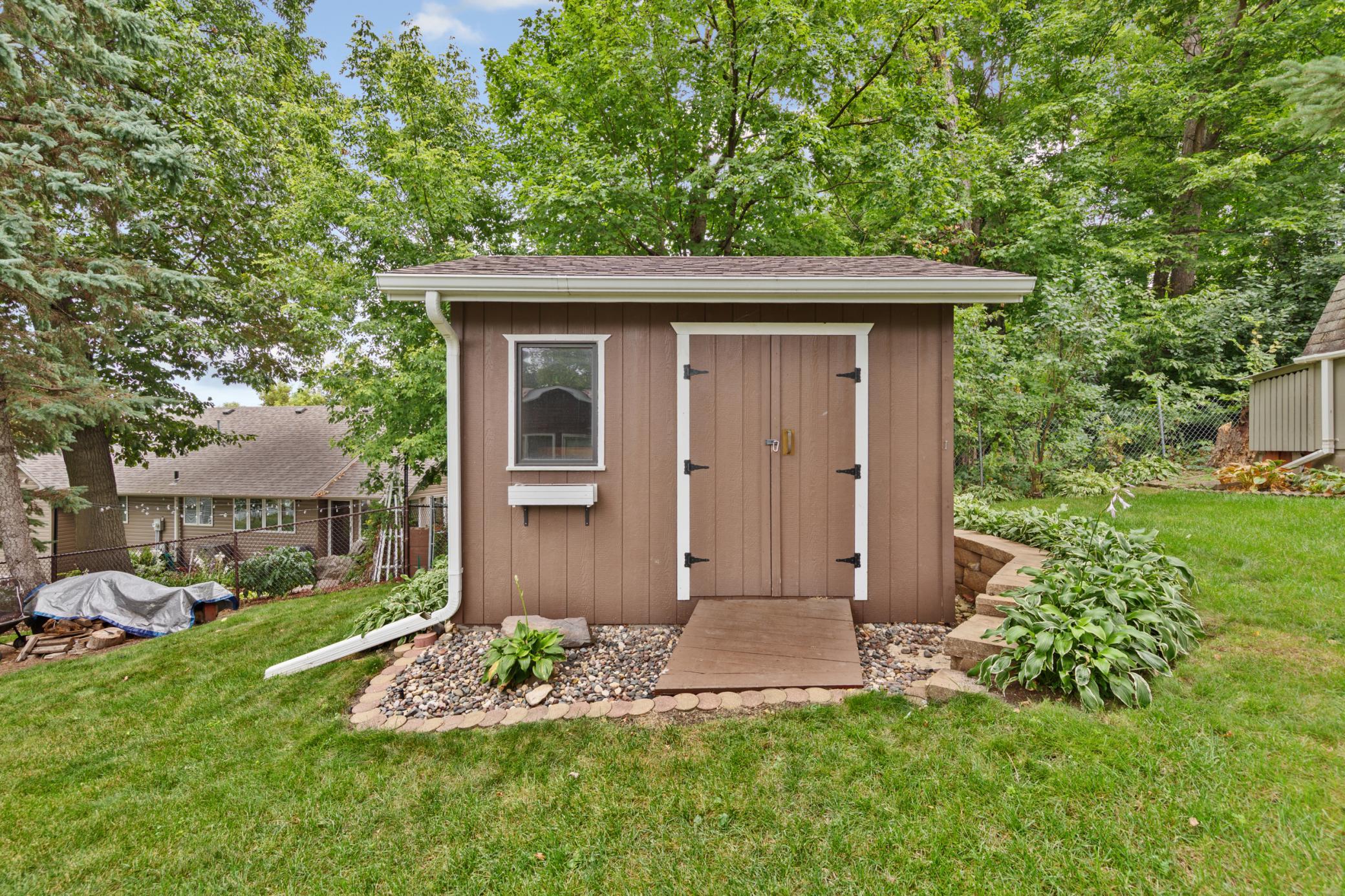 2533 Woodland Drive Property Photo 9