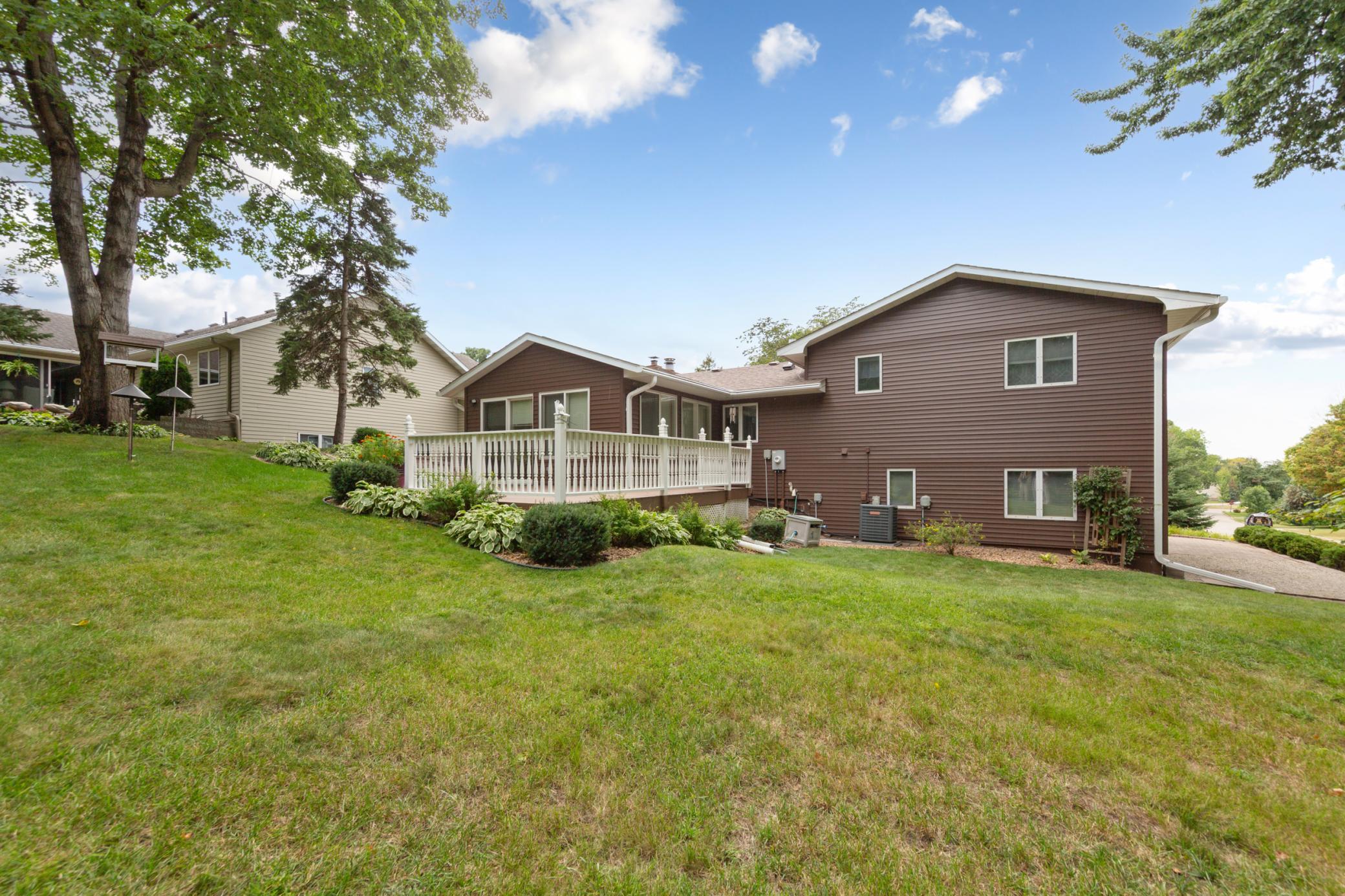 2533 Woodland Drive Property Photo 11