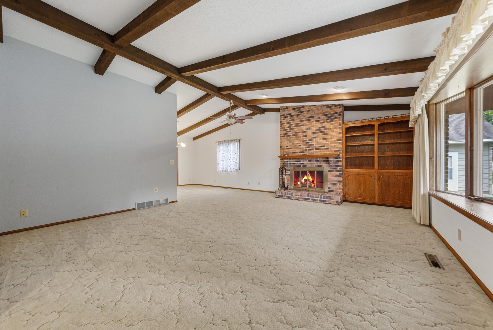 2533 Woodland Drive Property Photo 13