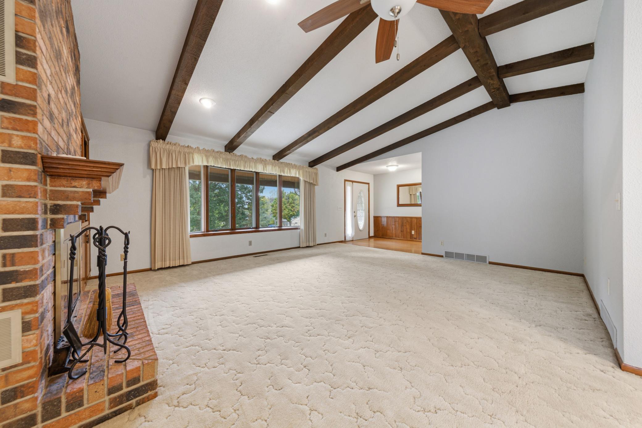 2533 Woodland Drive Property Photo 16