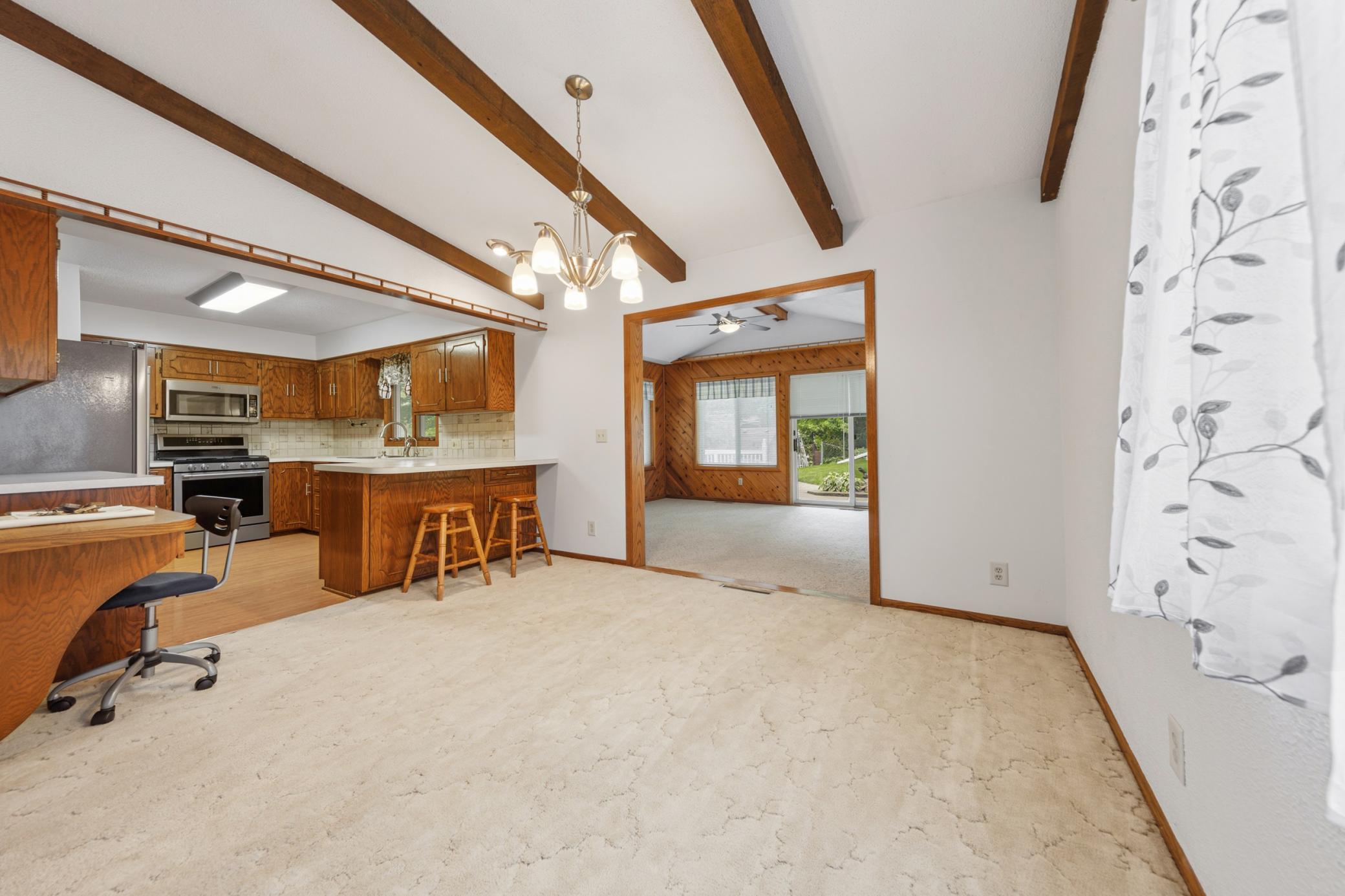 2533 Woodland Drive Property Photo 18