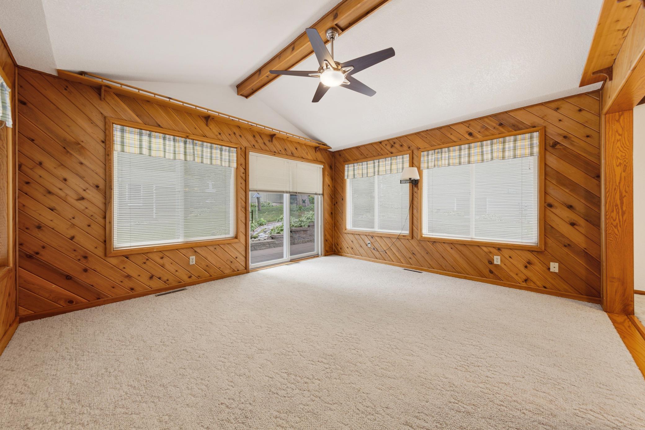 2533 Woodland Drive Property Photo 24