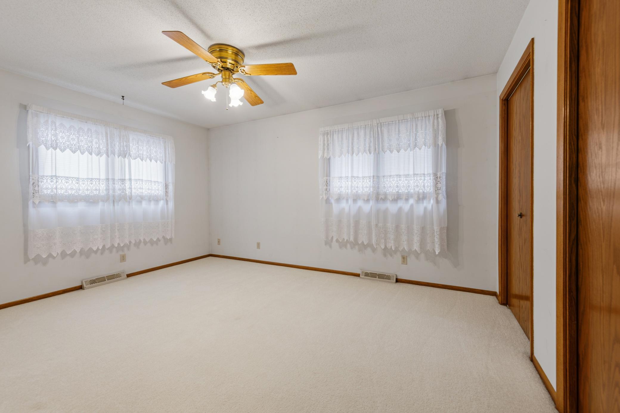 2533 Woodland Drive Property Photo 30