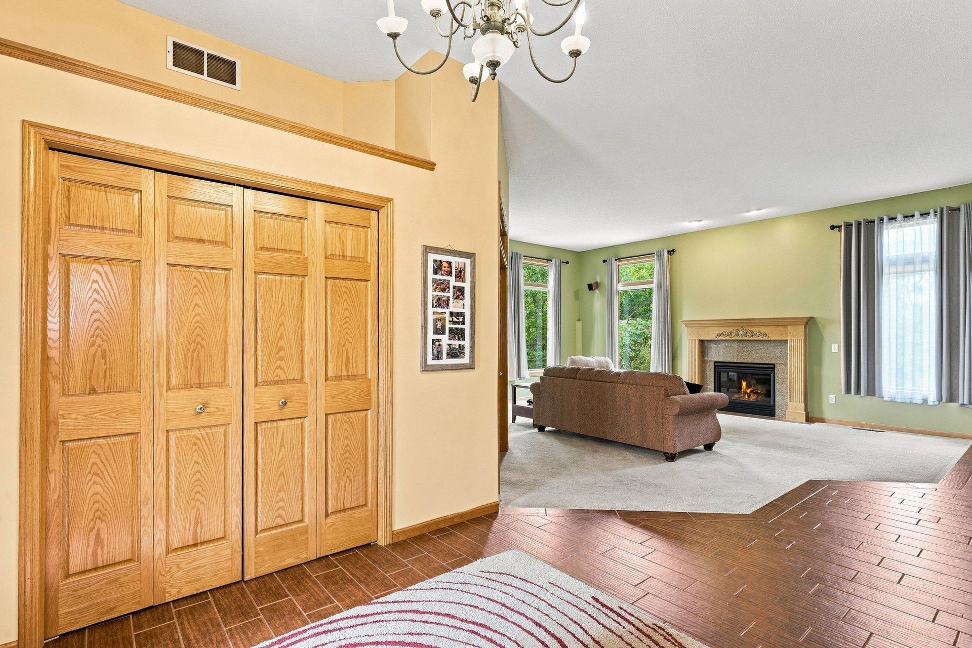 1659 Lakeland Circle Property Photo 18