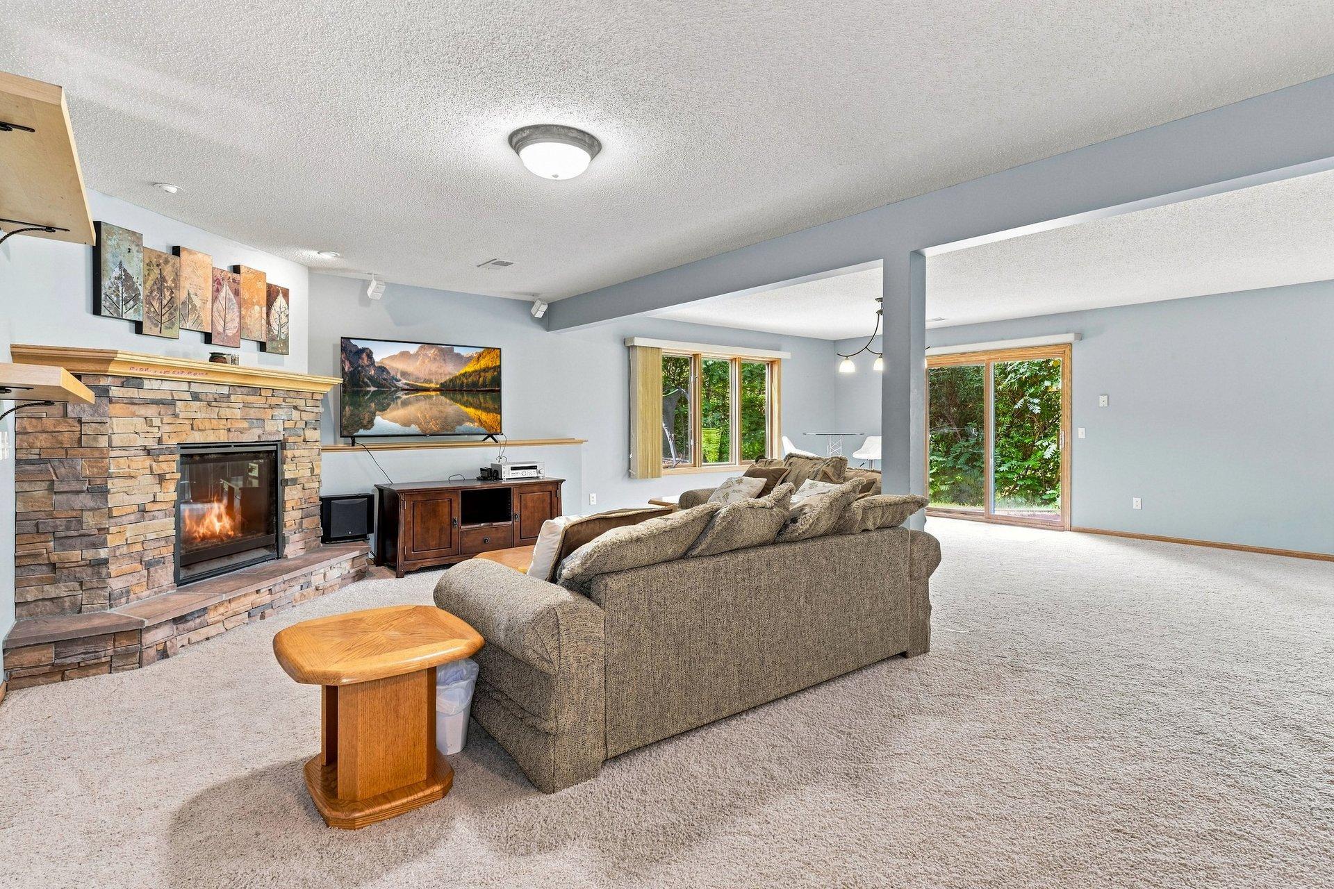 1659 Lakeland Circle Property Photo 36