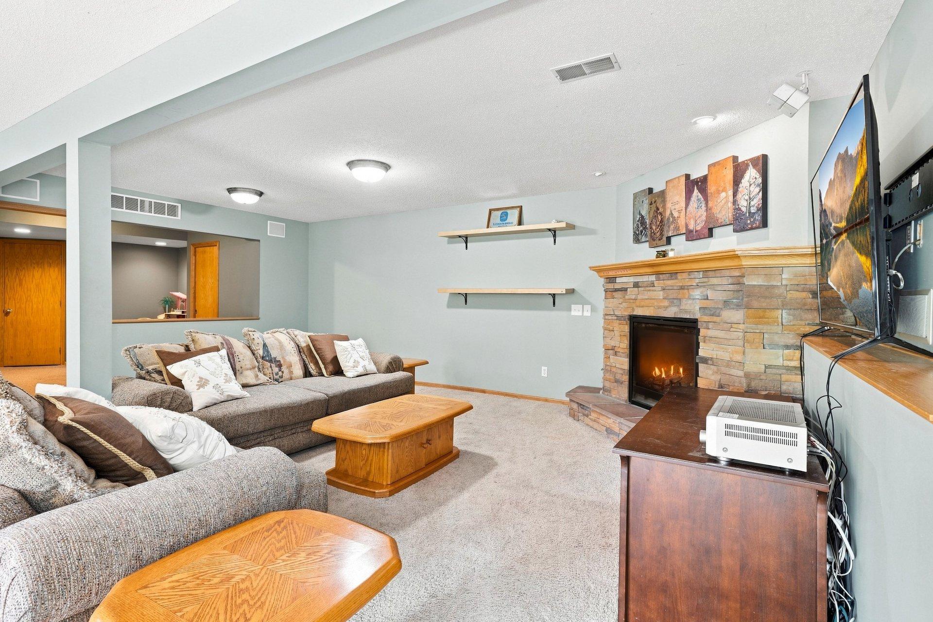1659 Lakeland Circle Property Photo 38