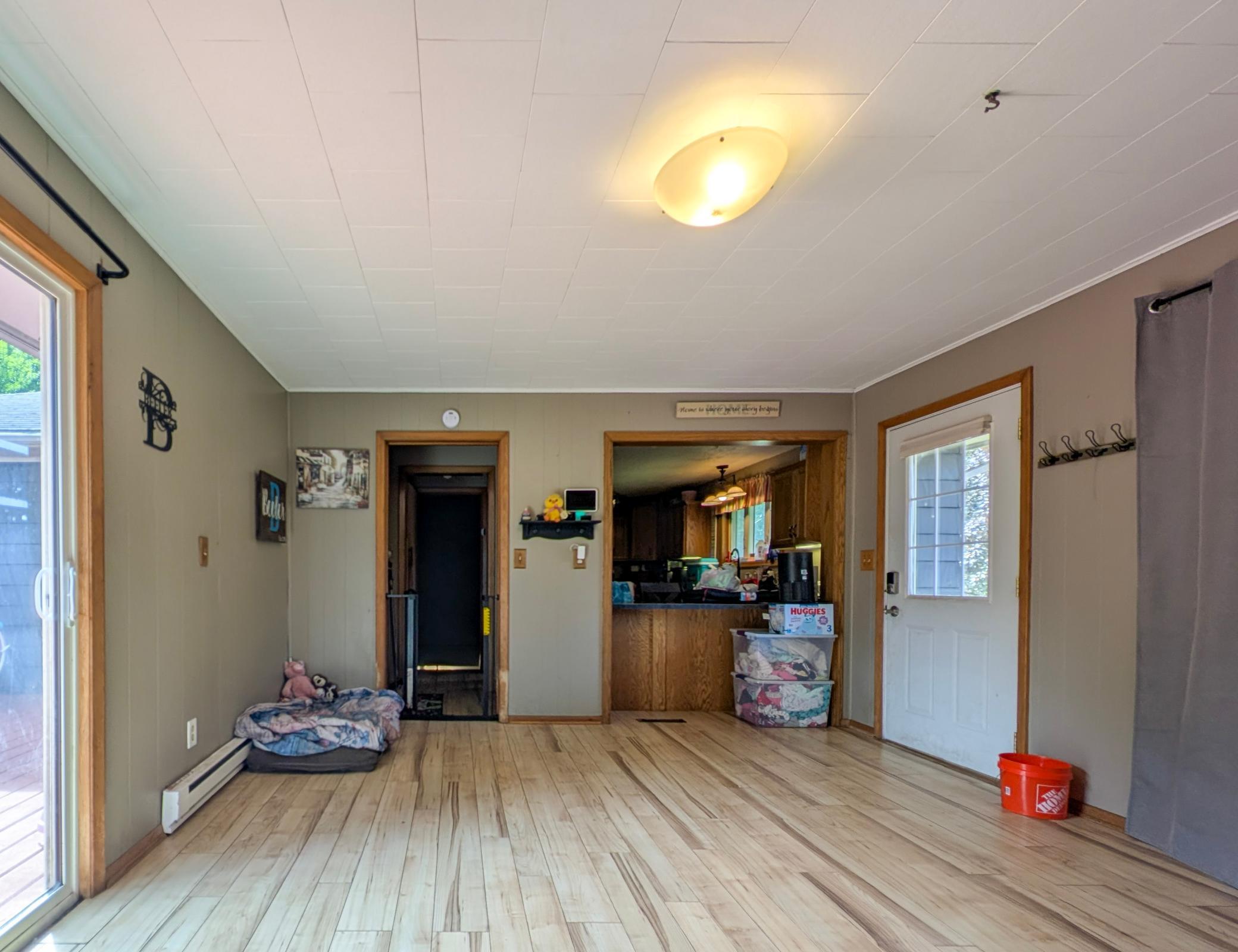 220 2nd Avenue Nw Property Photo 5