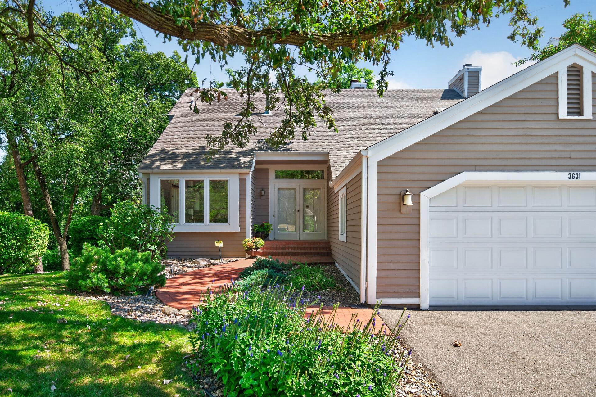 3631 Oakton Ridge Property Photo 4