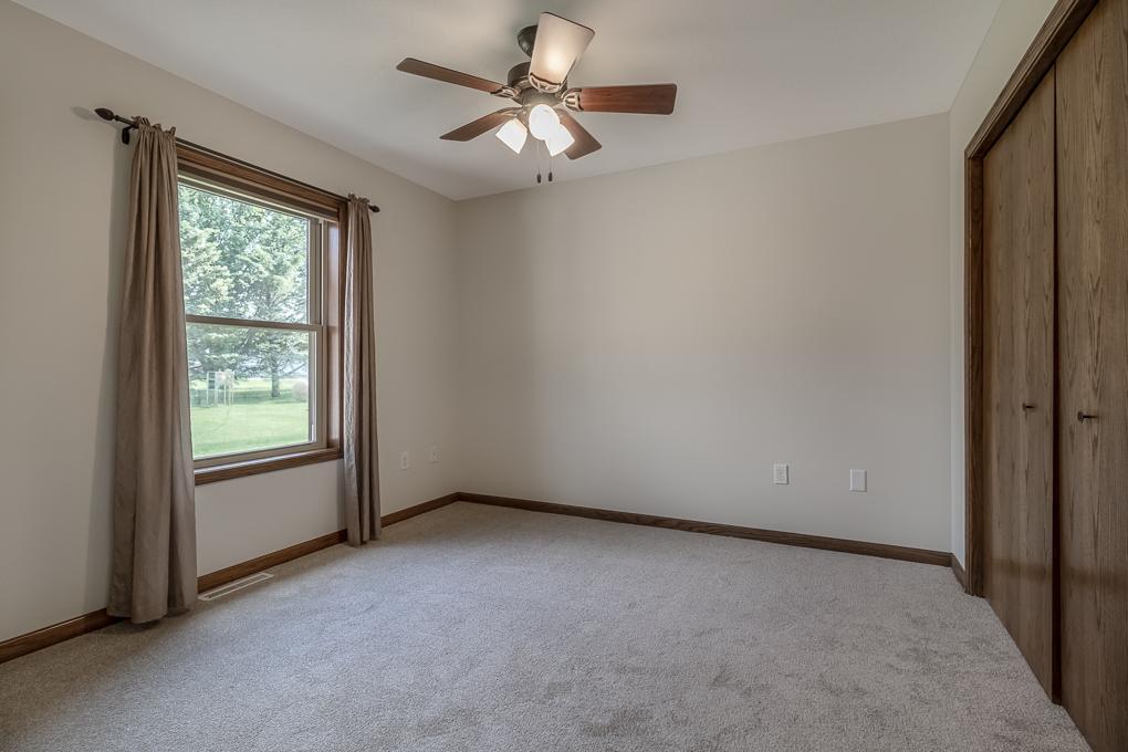 12991 Meadow Creek Drive Property Photo 25