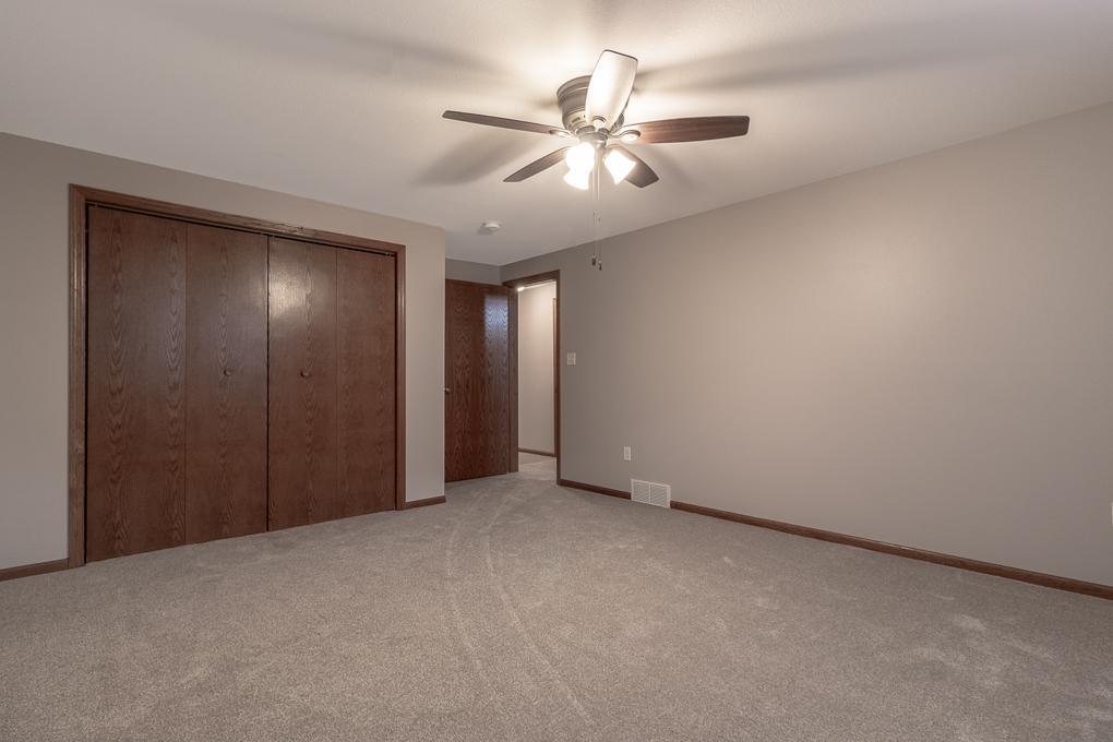 12991 Meadow Creek Drive Property Photo 33