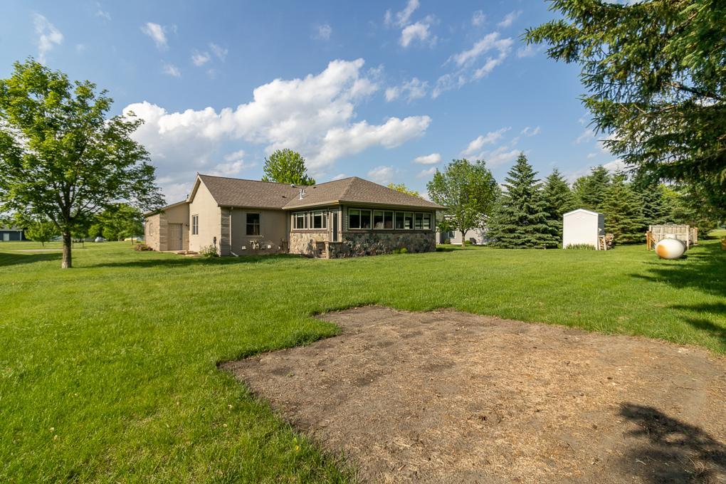 12991 Meadow Creek Drive Property Photo 45