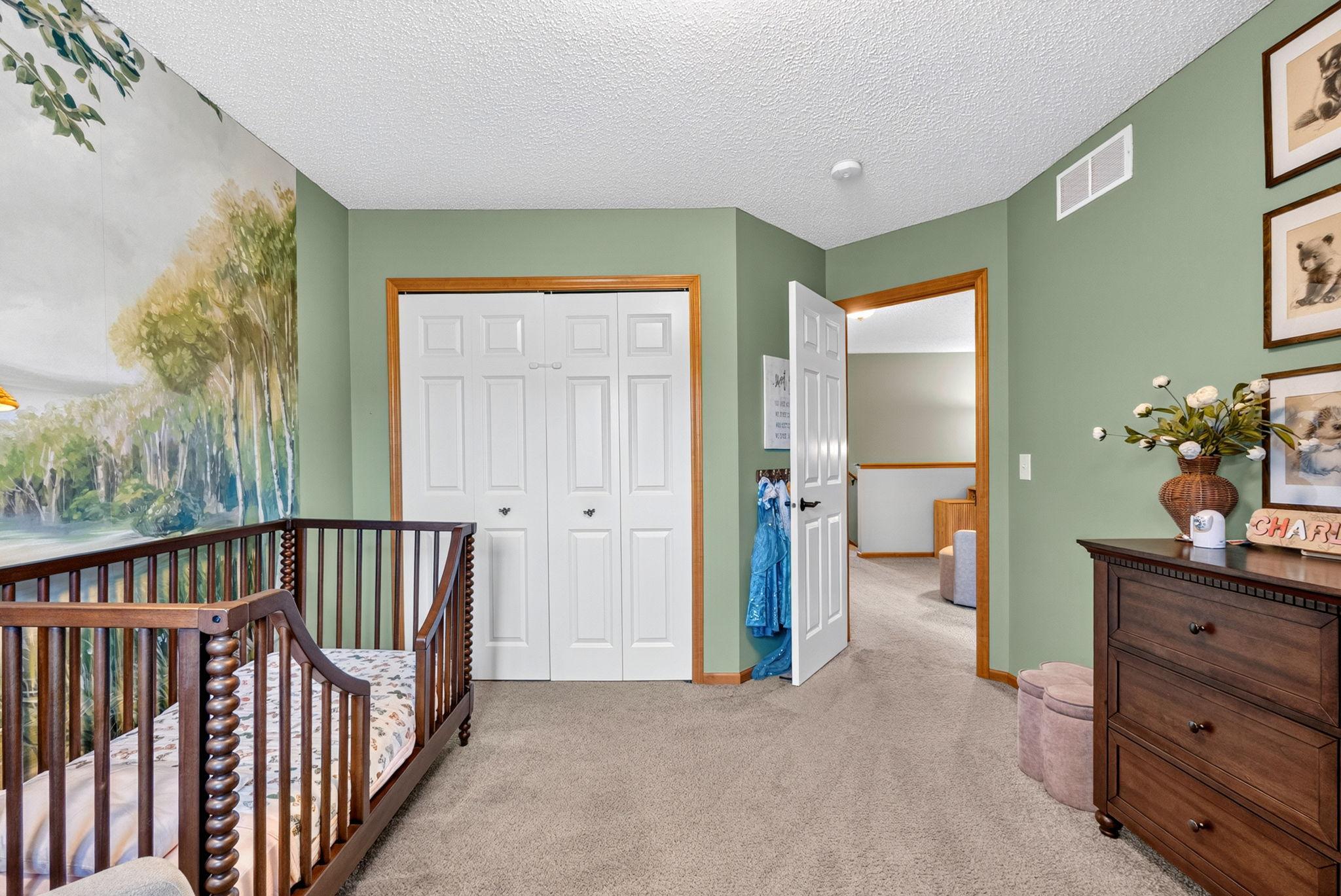 4360 Empress Drive N 4 Property Photo 11