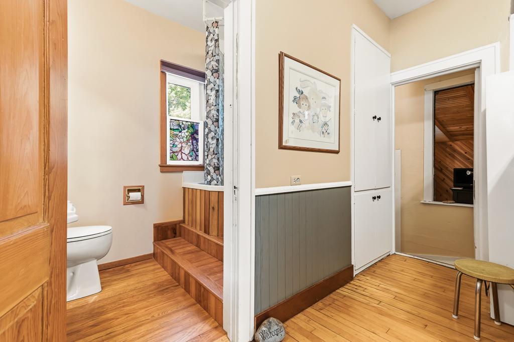 200 N Park Street Property Photo 95
