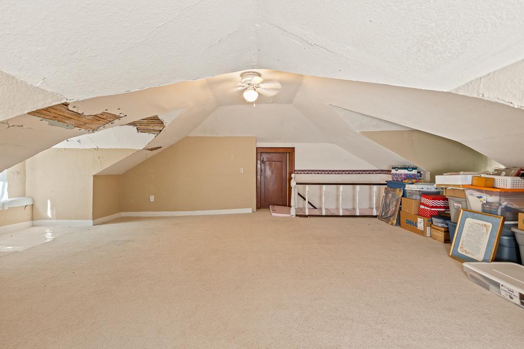 200 N Park Street Property Photo 105