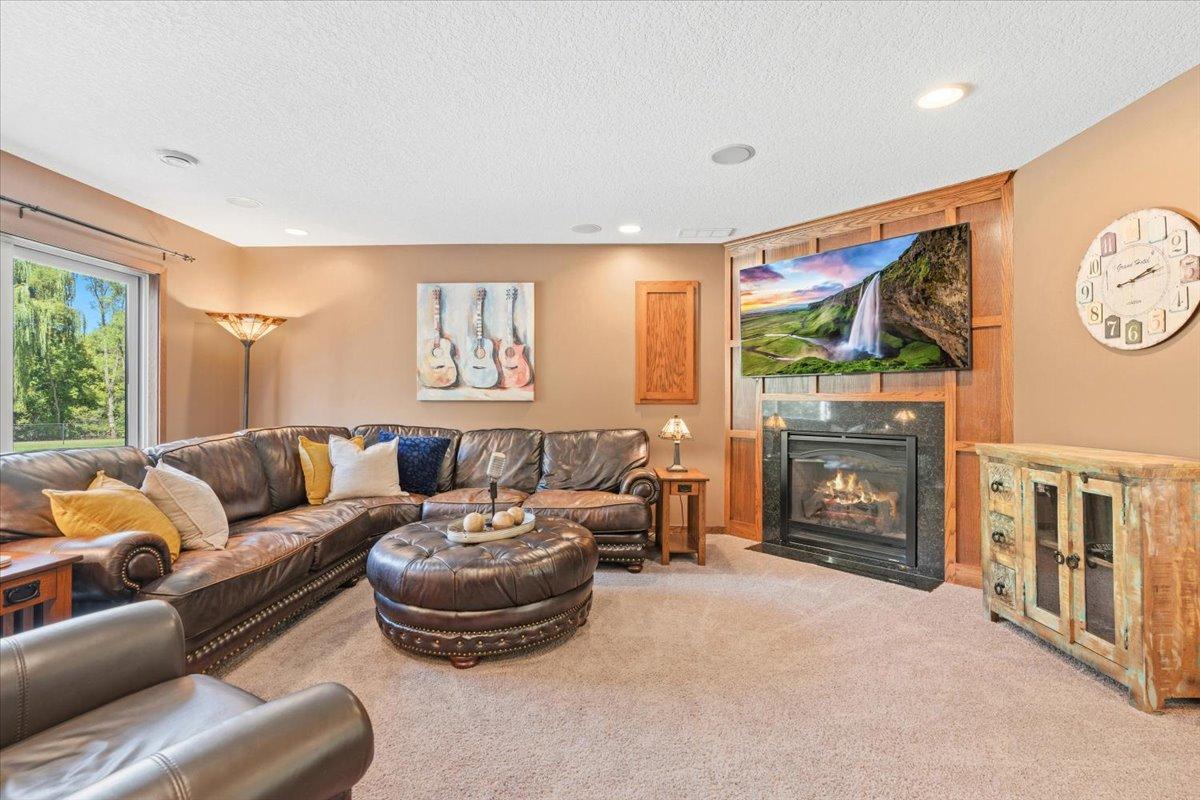 22576 Amy Lane Property Photo 29