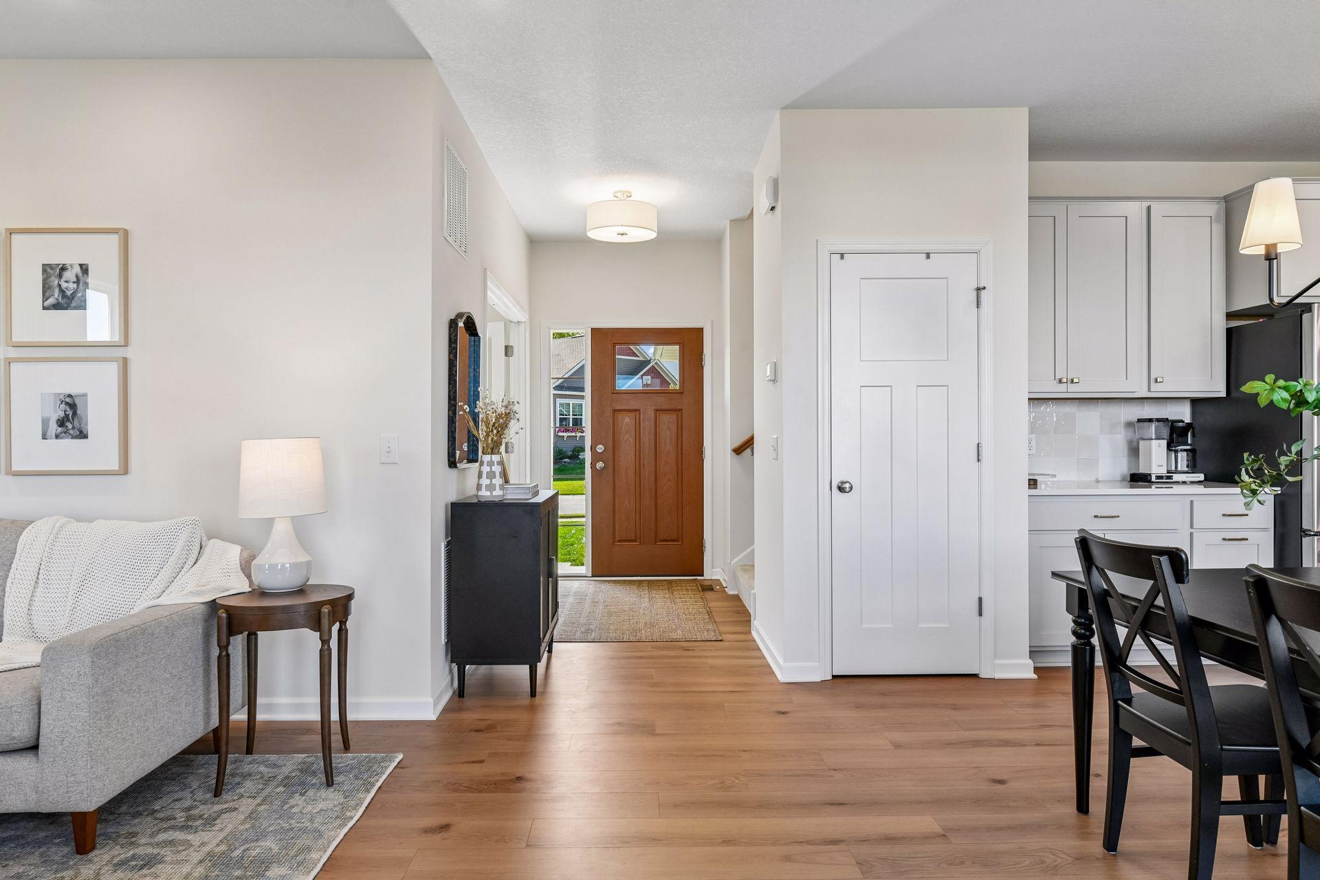 1249 Orchard Court Property Photo 3