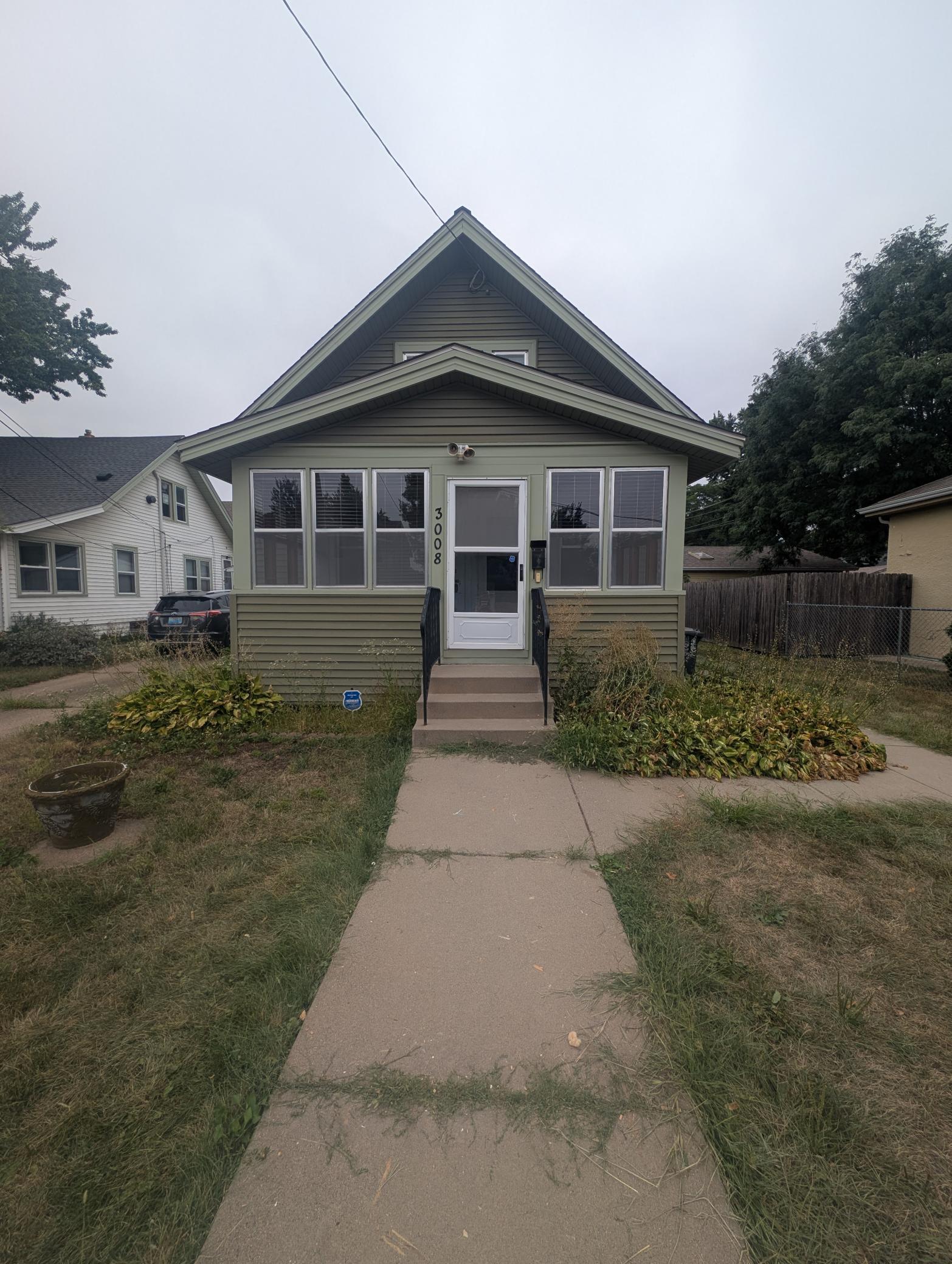 3008 E 35th Street Property Photo 1