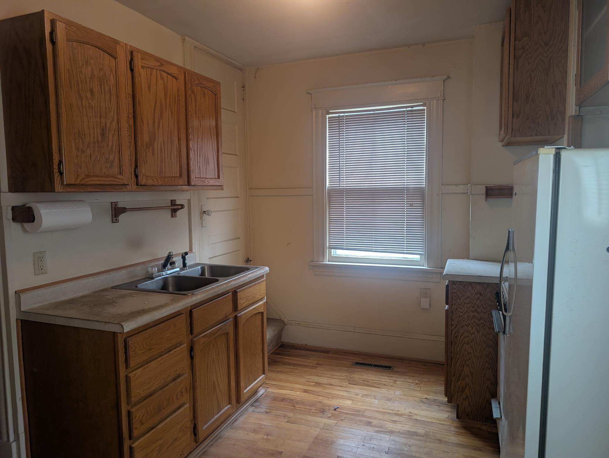 3008 E 35th Street Property Photo 8