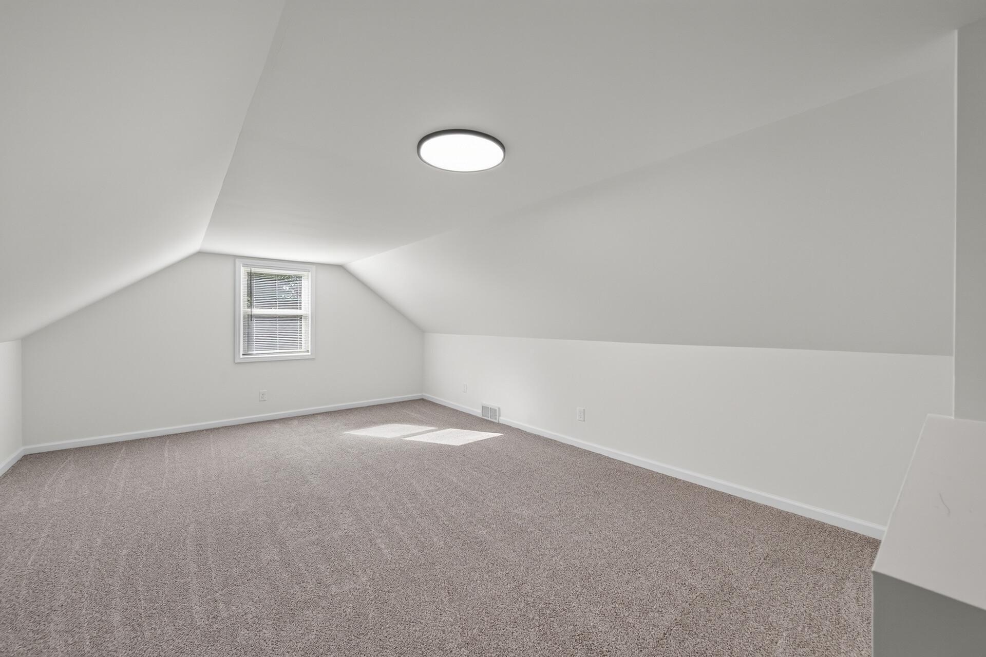 2106 Richard Avenue Property Photo 13