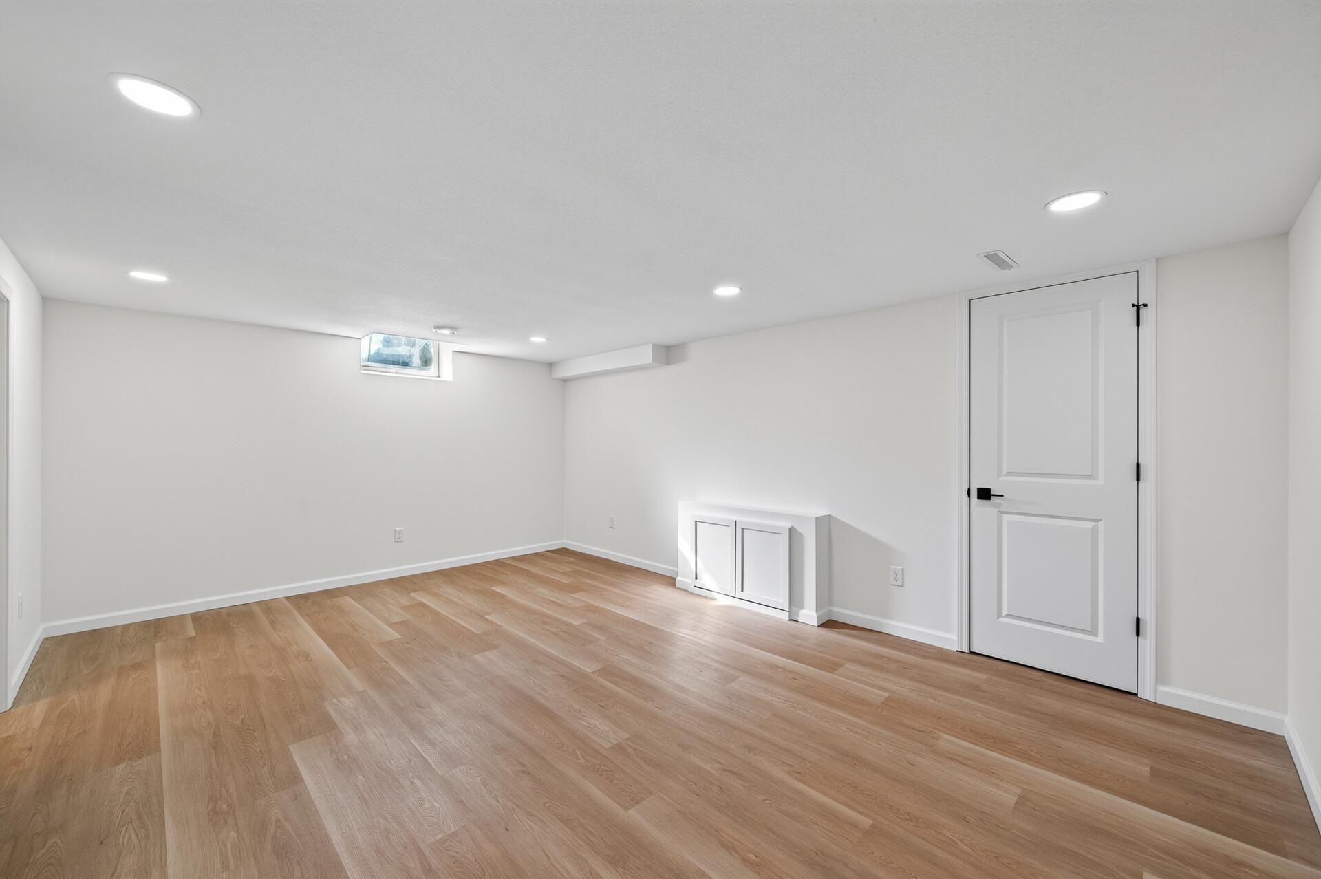 2106 Richard Avenue Property Photo 14