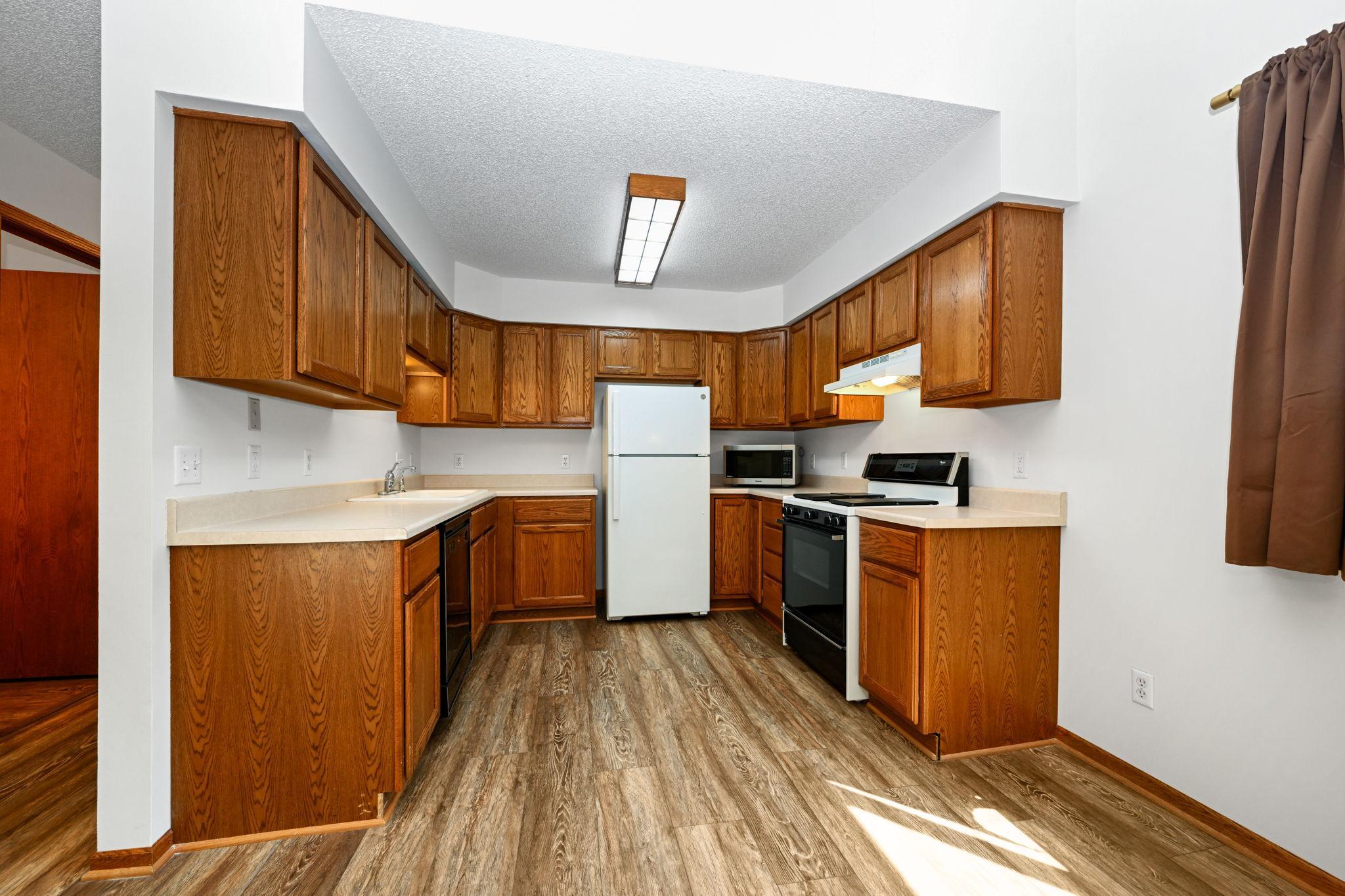 3761 Robin Lane Property Photo 7