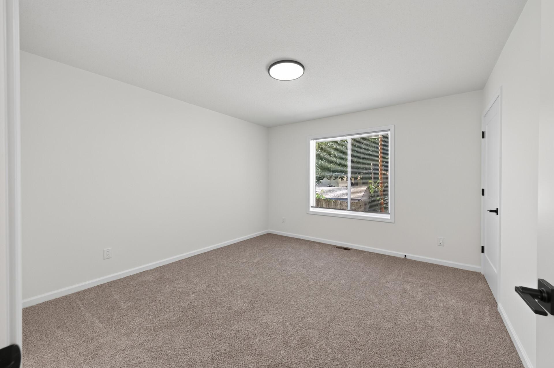 3427 Morgan Avenue N Property Photo 8