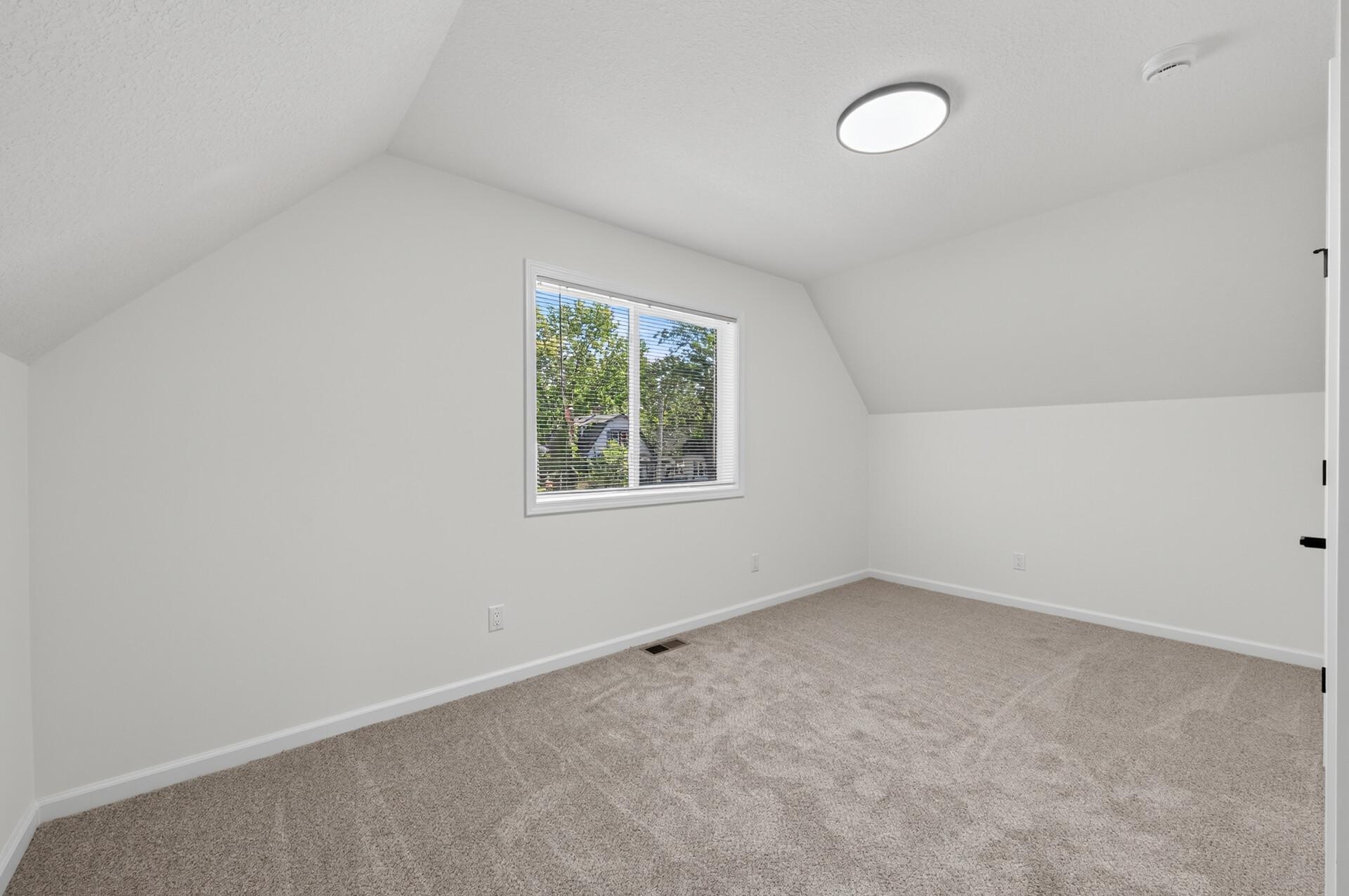 3427 Morgan Avenue N Property Photo 15