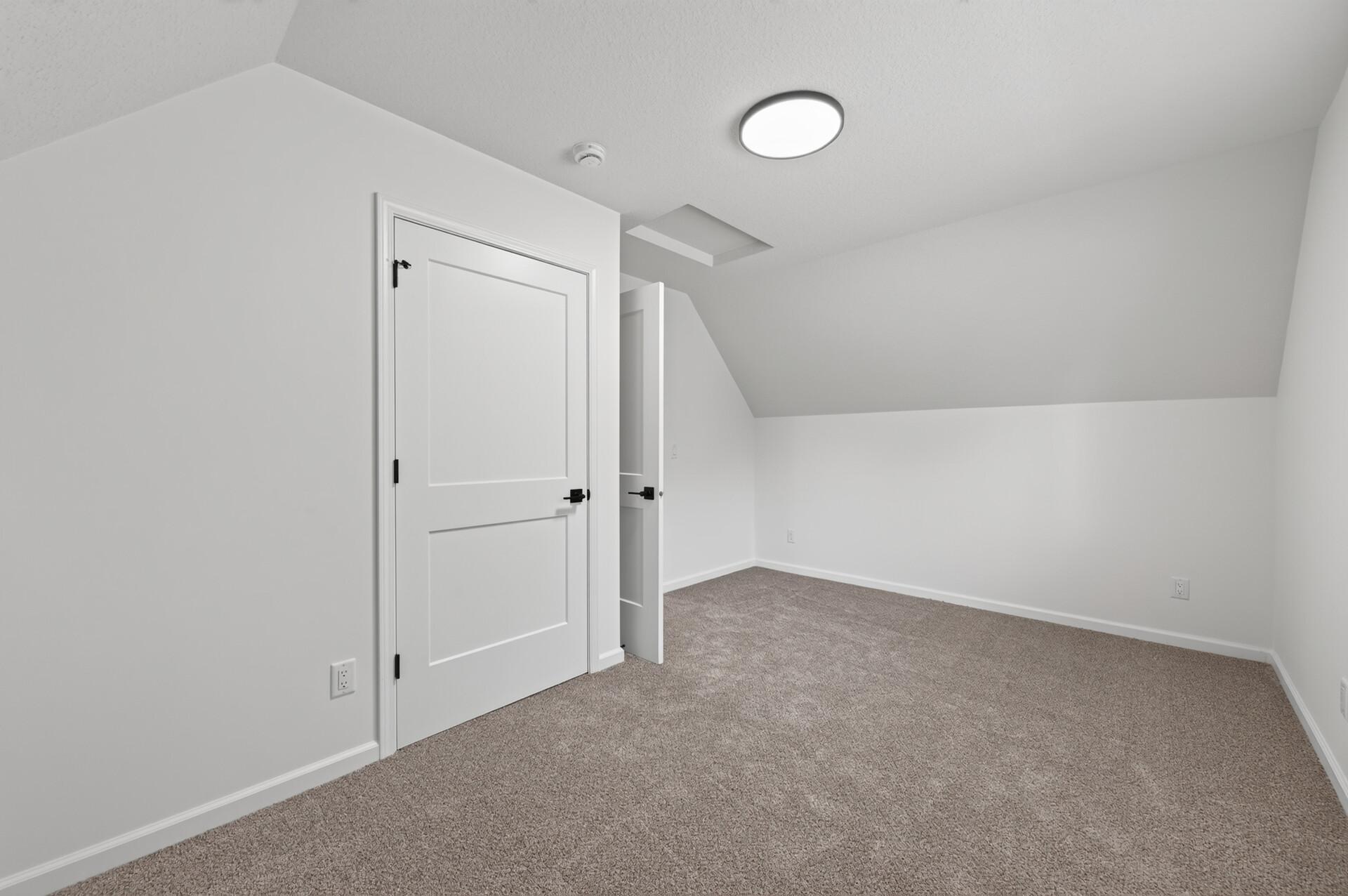 3427 Morgan Avenue N Property Photo 16