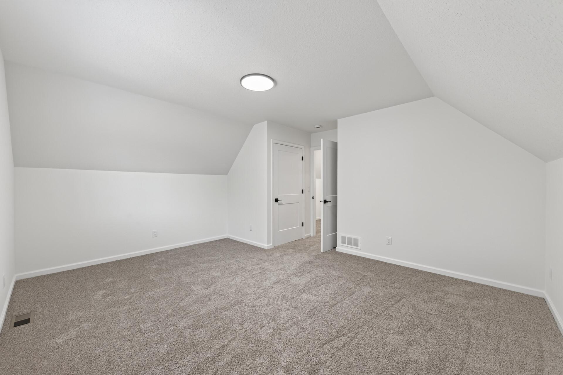3427 Morgan Avenue N Property Photo 18