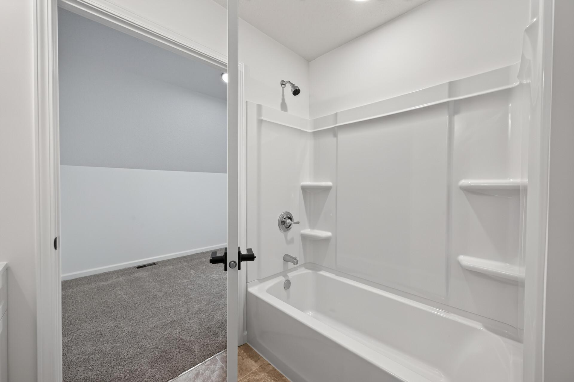 3427 Morgan Avenue N Property Photo 21