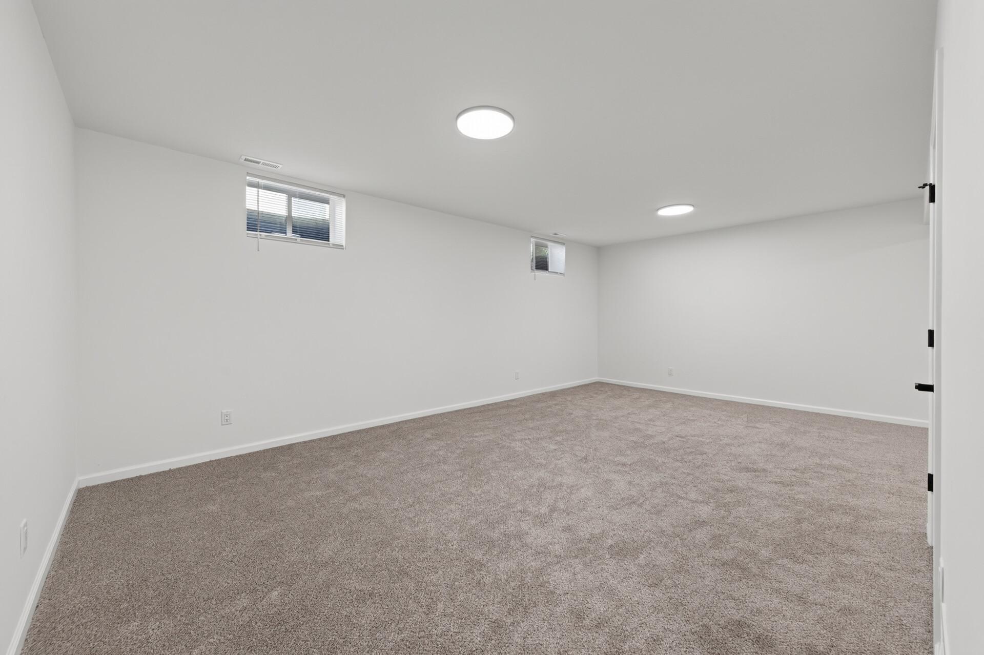 3427 Morgan Avenue N Property Photo 23