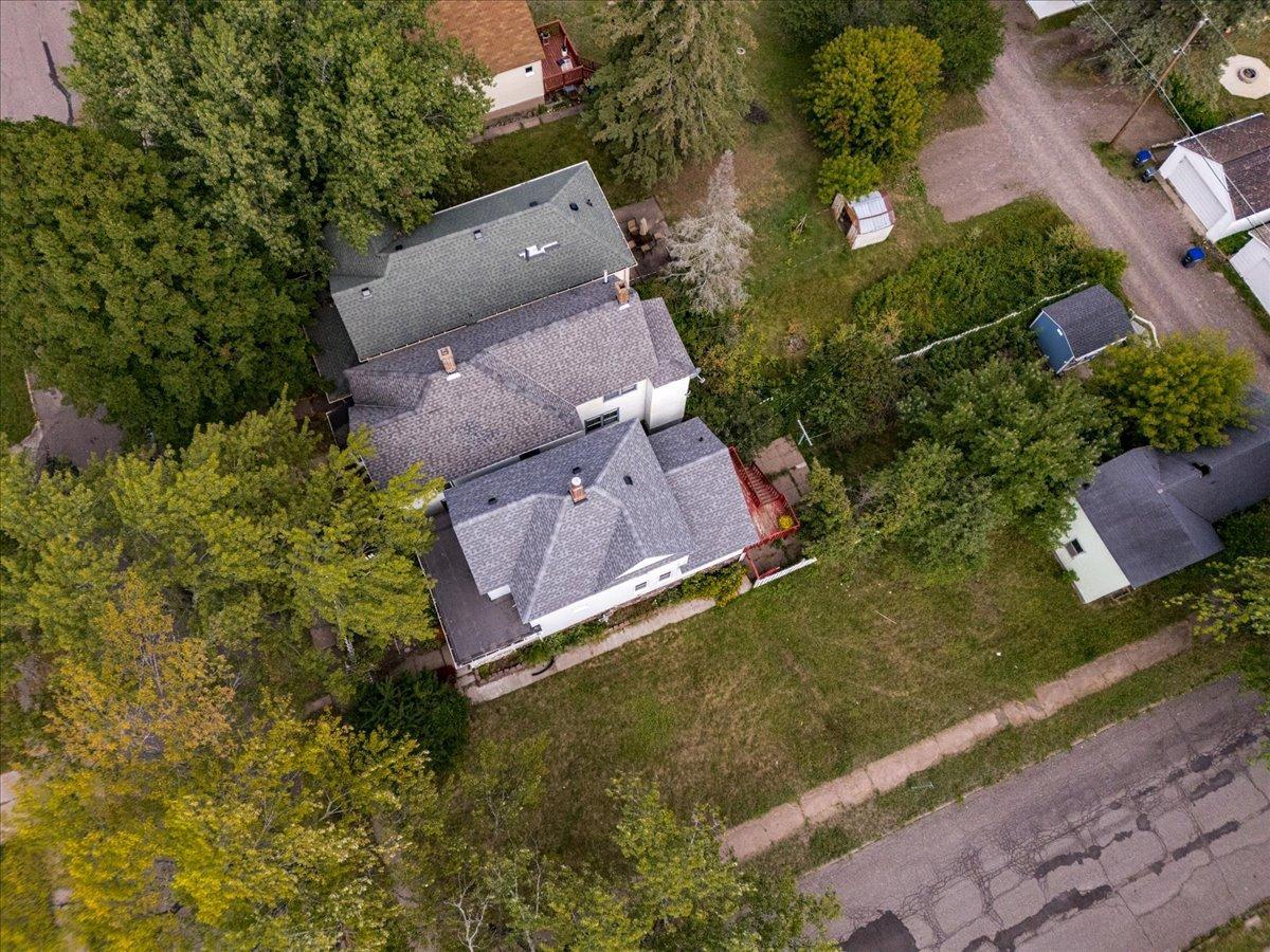 604 E 11th Street Property Photo 52