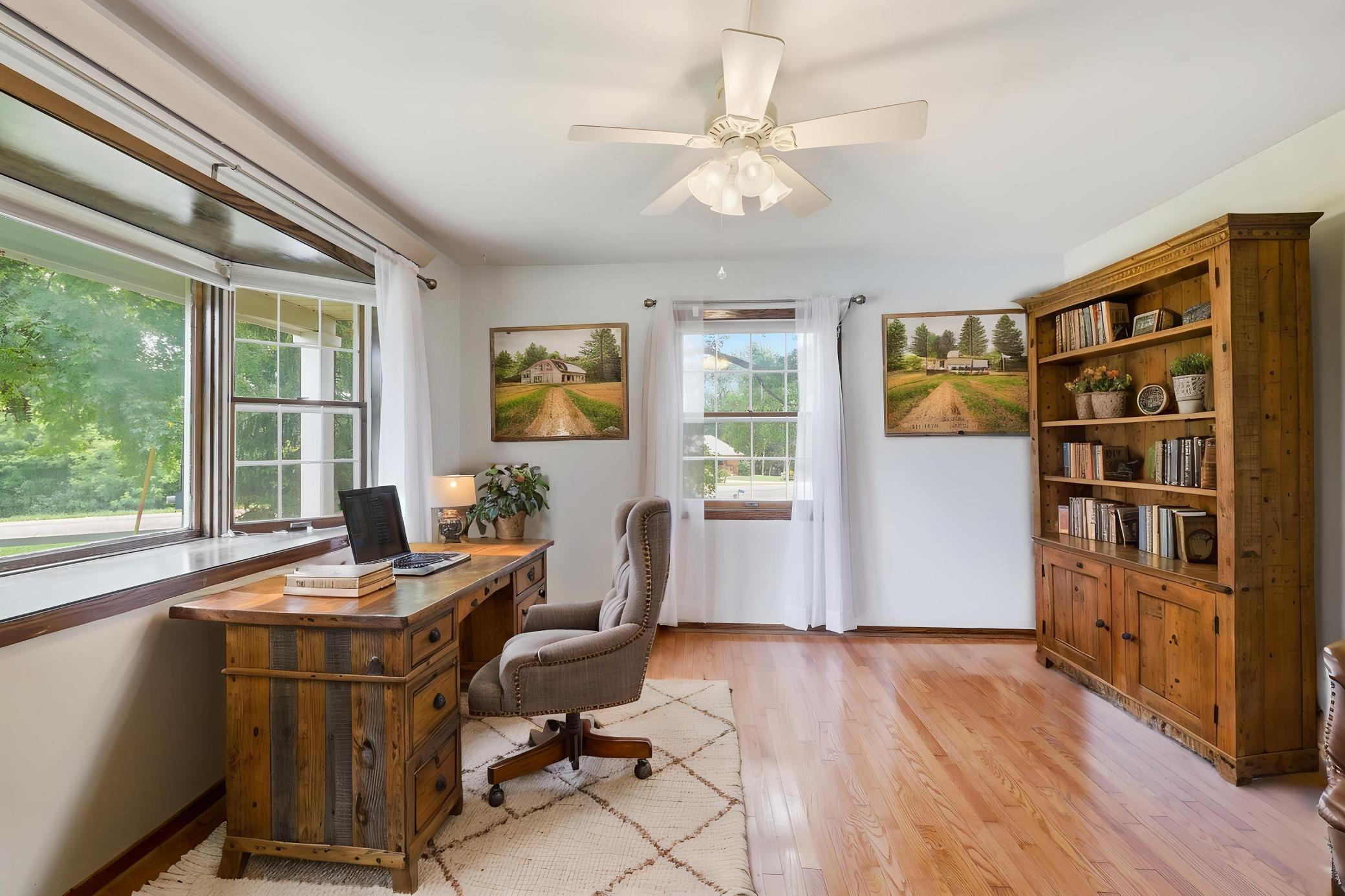 24412 Iona Avenue Property Photo 18