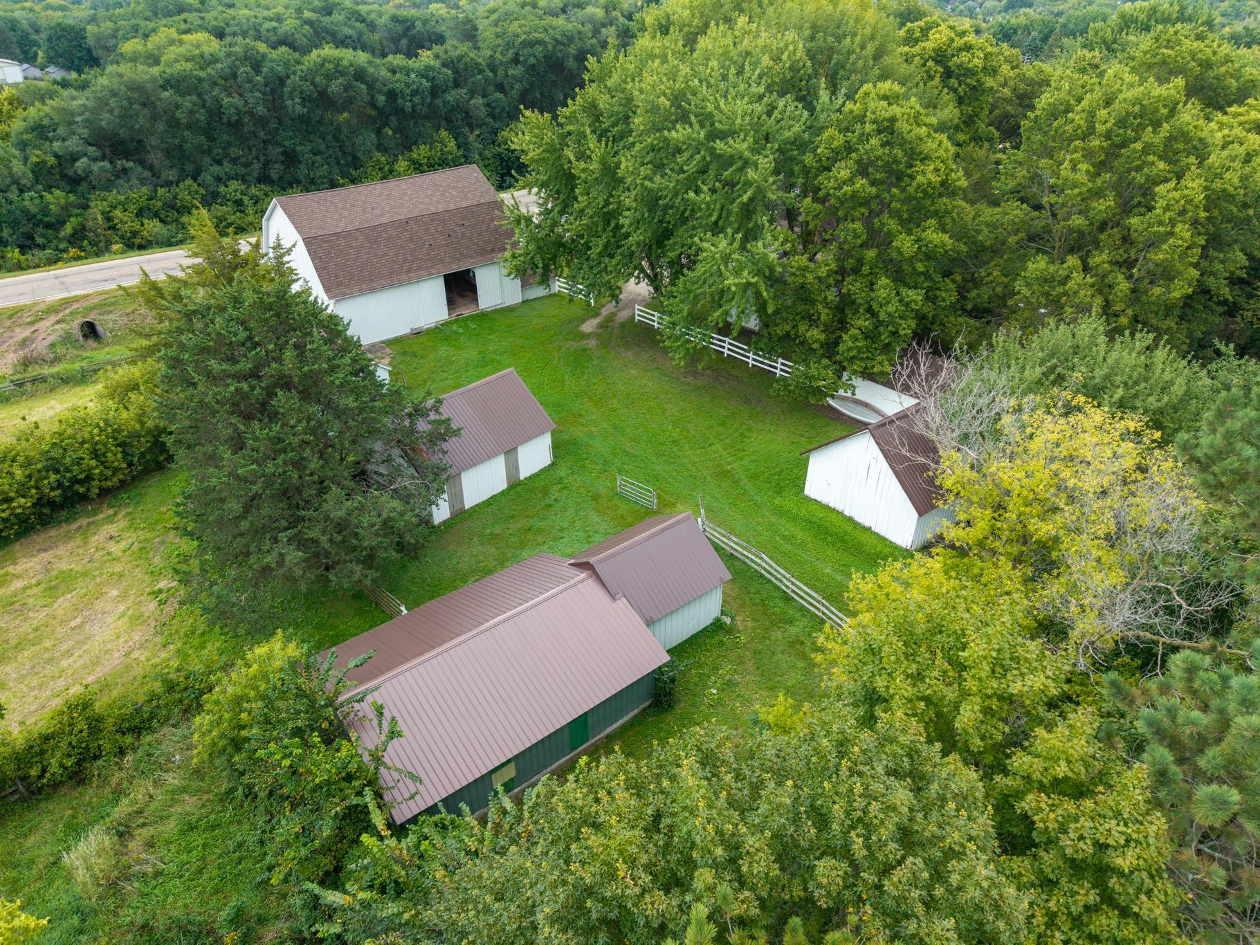 24412 Iona Avenue Property Photo 37