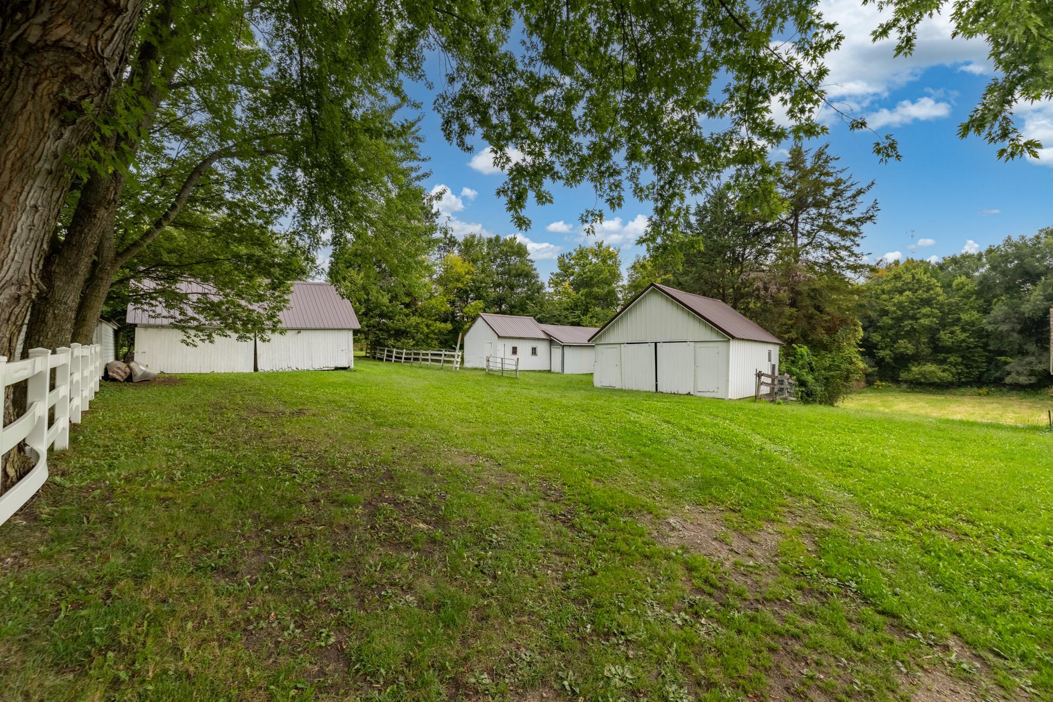 24412 Iona Avenue Property Photo 43