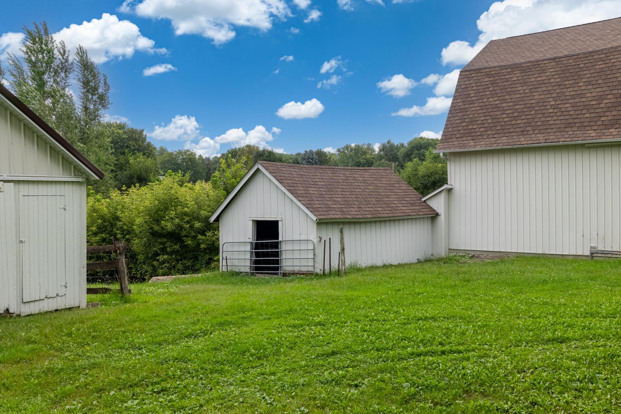 24412 Iona Avenue Property Photo 45
