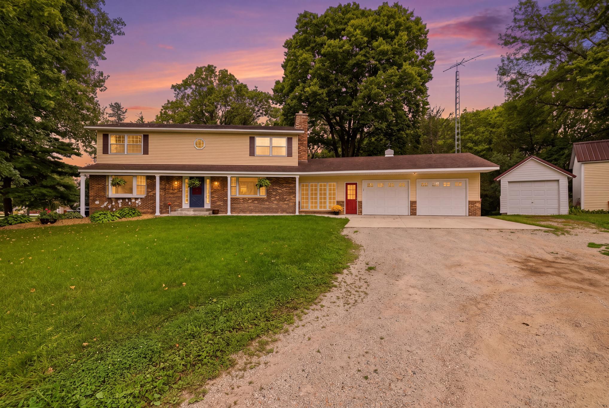 24412 Iona Avenue Property Photo 54