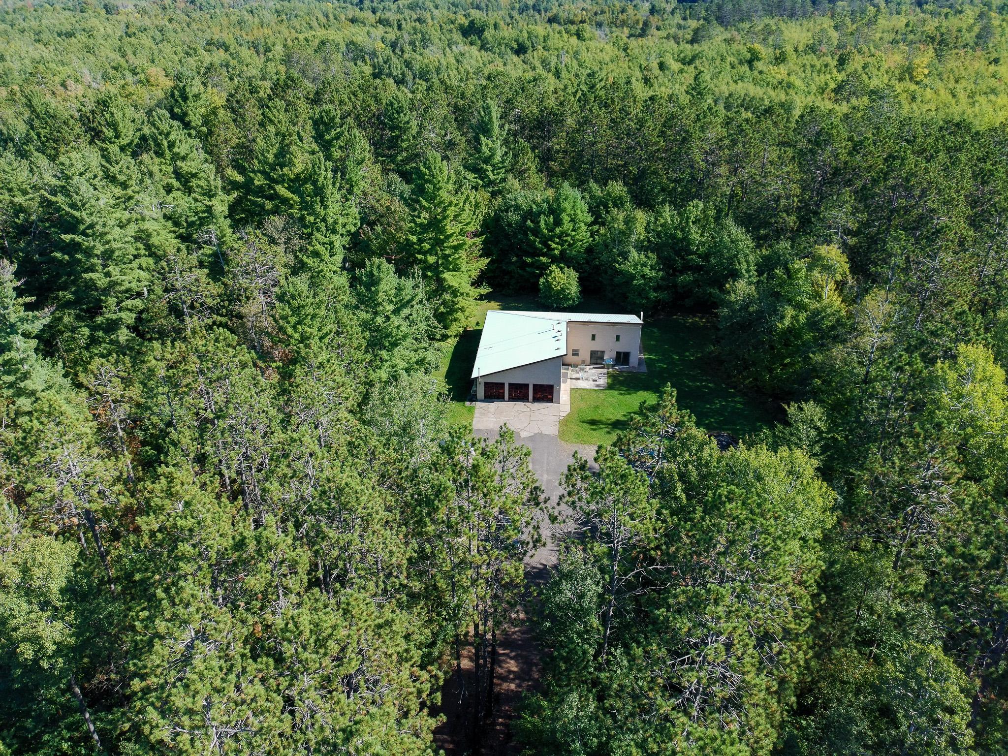 68144 Beaver Tail Road Property Photo 1